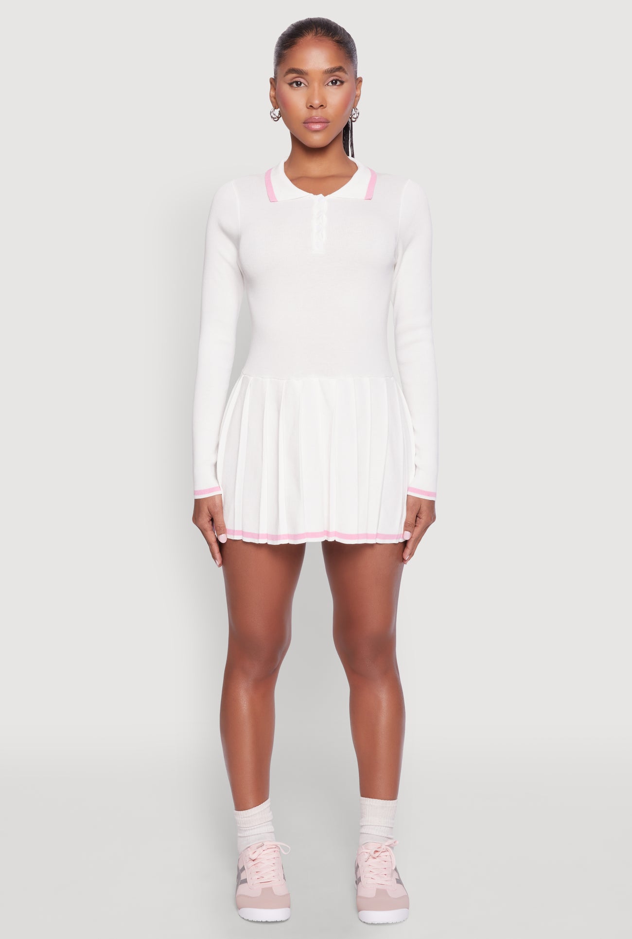 1412064727862010_001