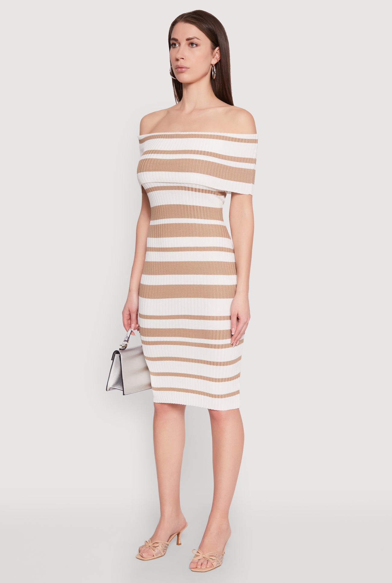 1412077135300024_003