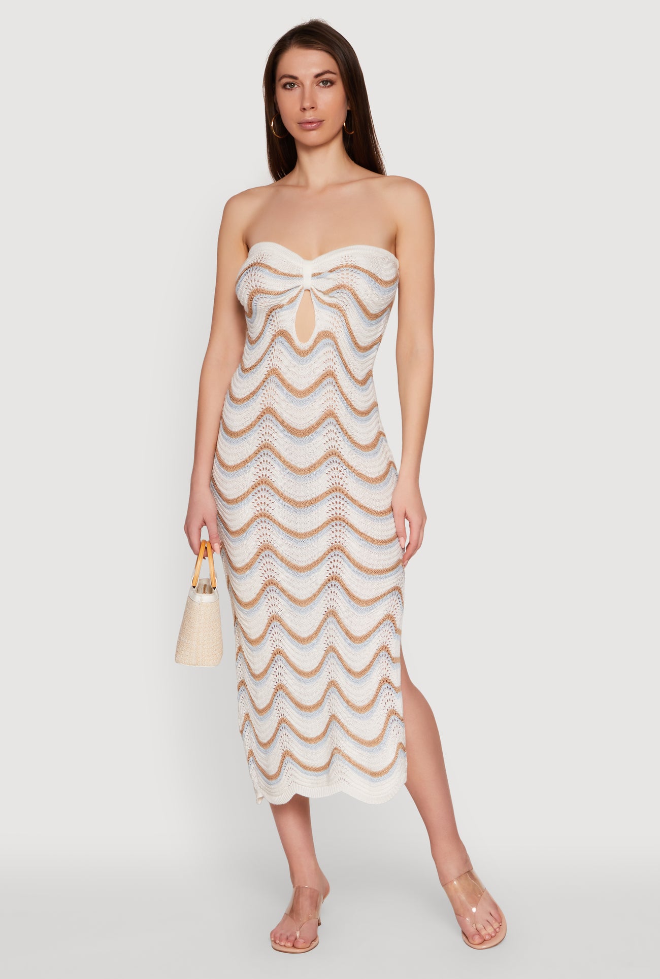 1412077139570340_001