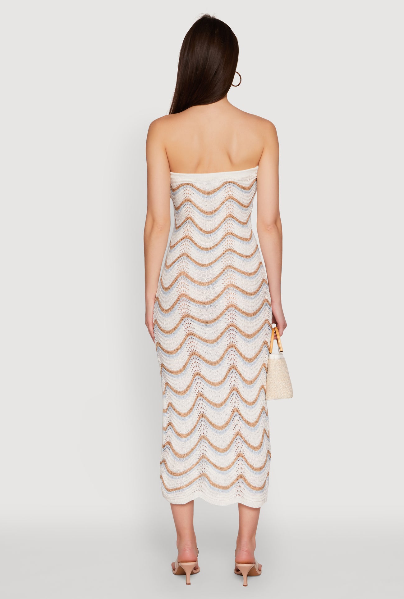 1412077139570340_005