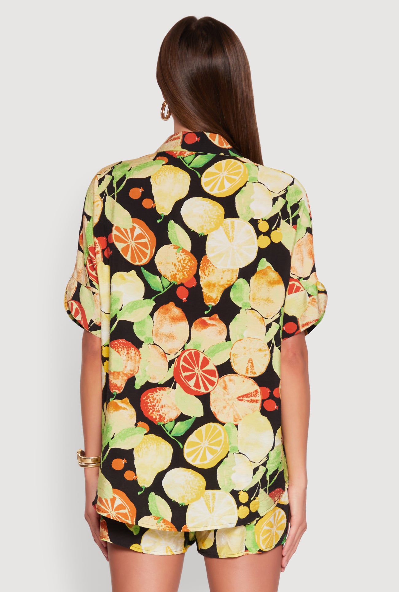 1413054210315001_006