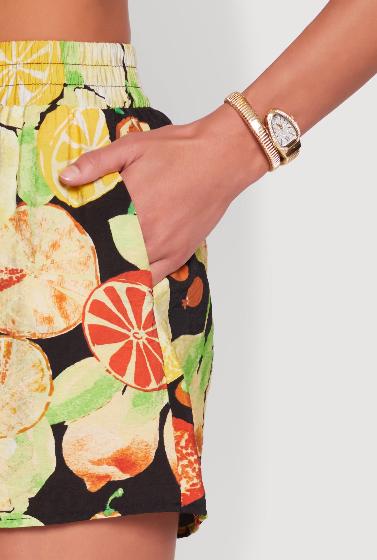 1413054210316070_006