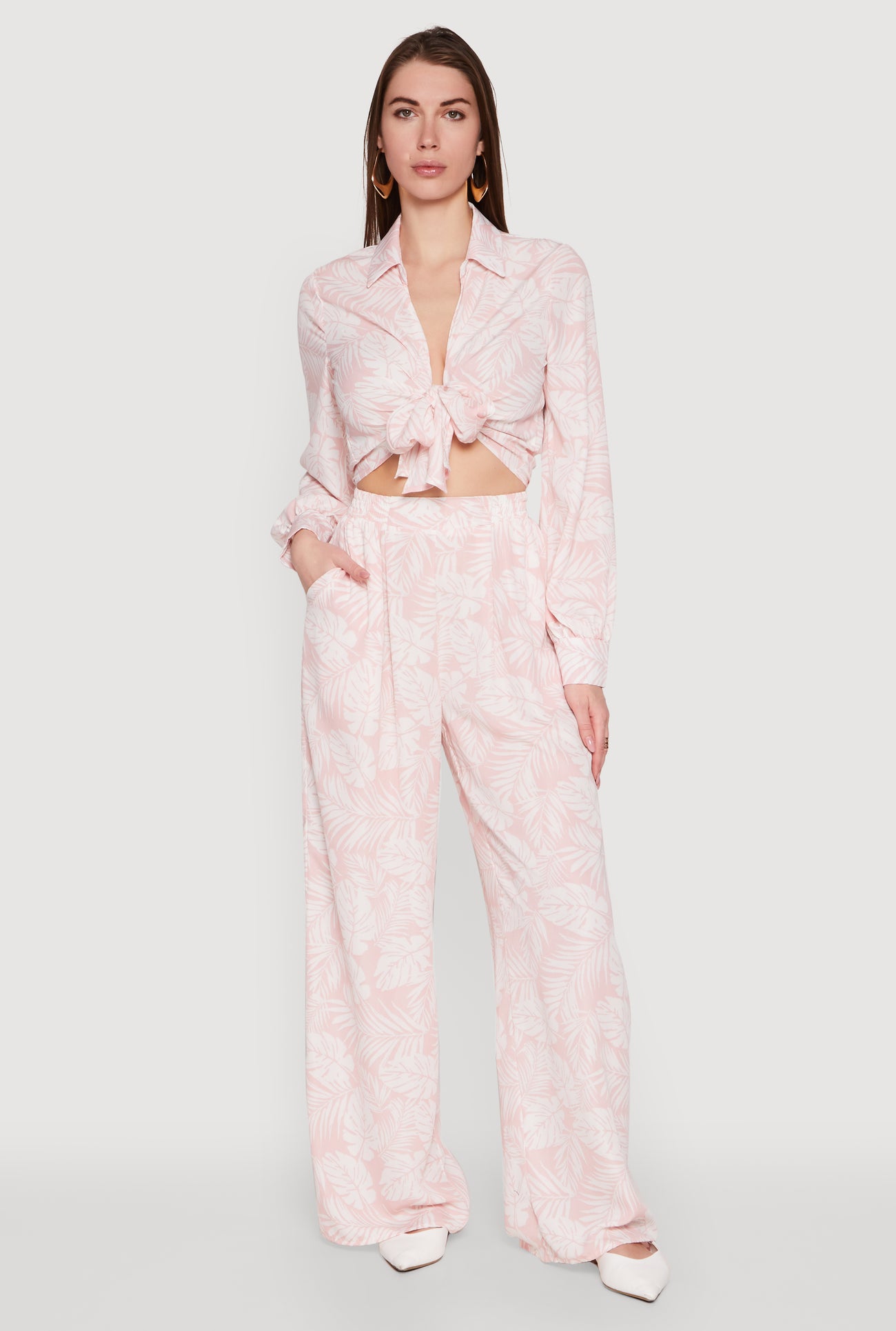 1413054210655106_001