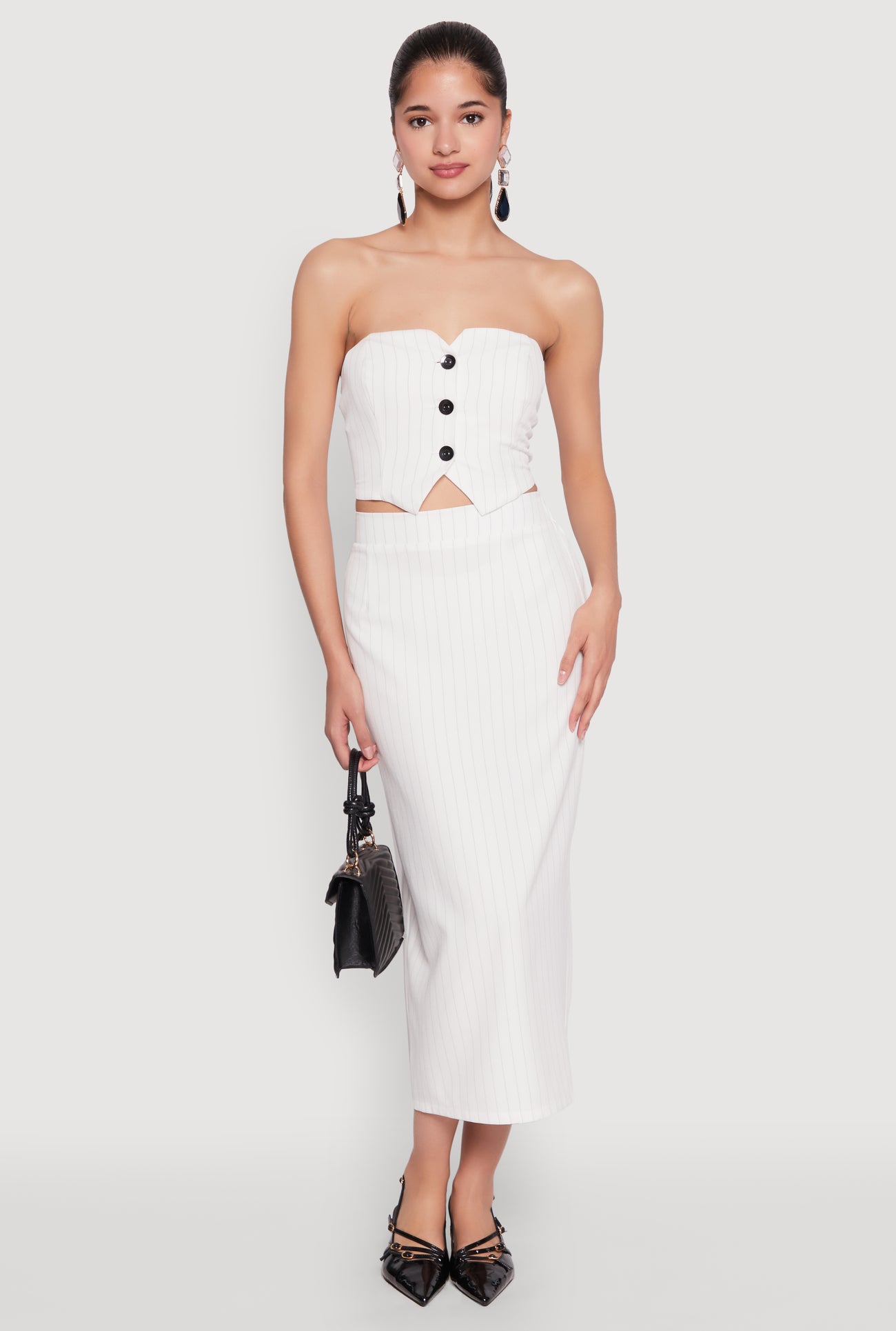 1413054213112015_001