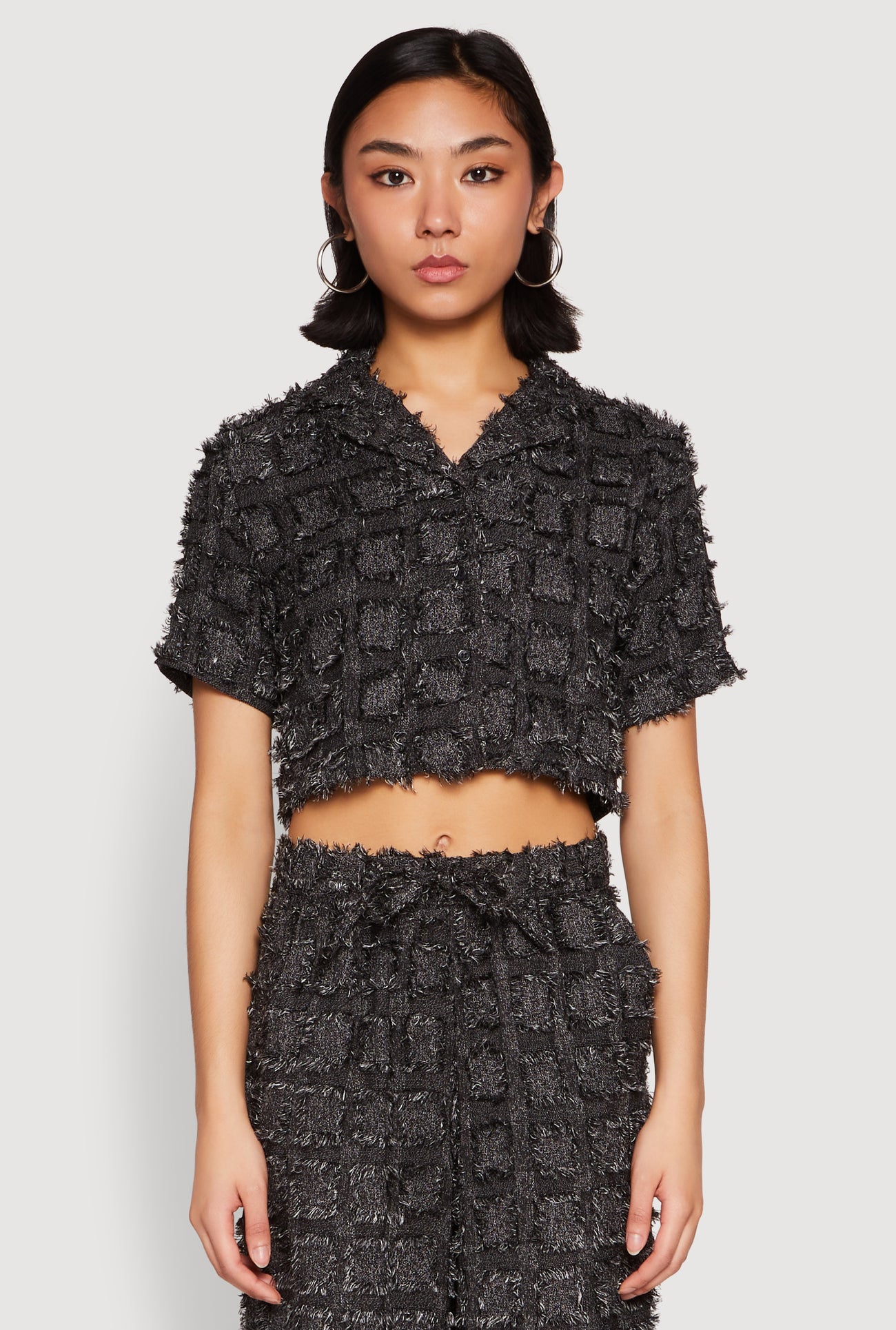 1413056572932001_001