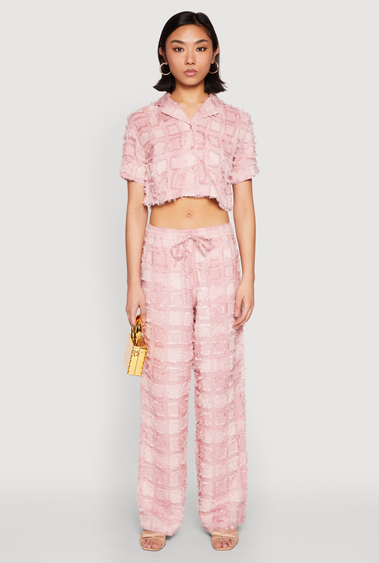 1413056572932066_003