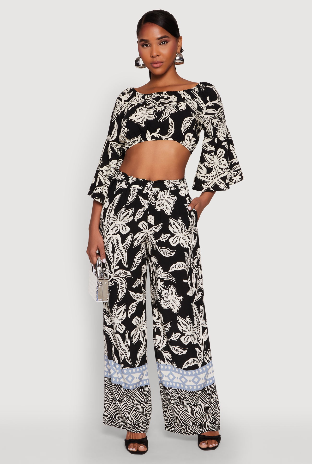 1413056573901015_001