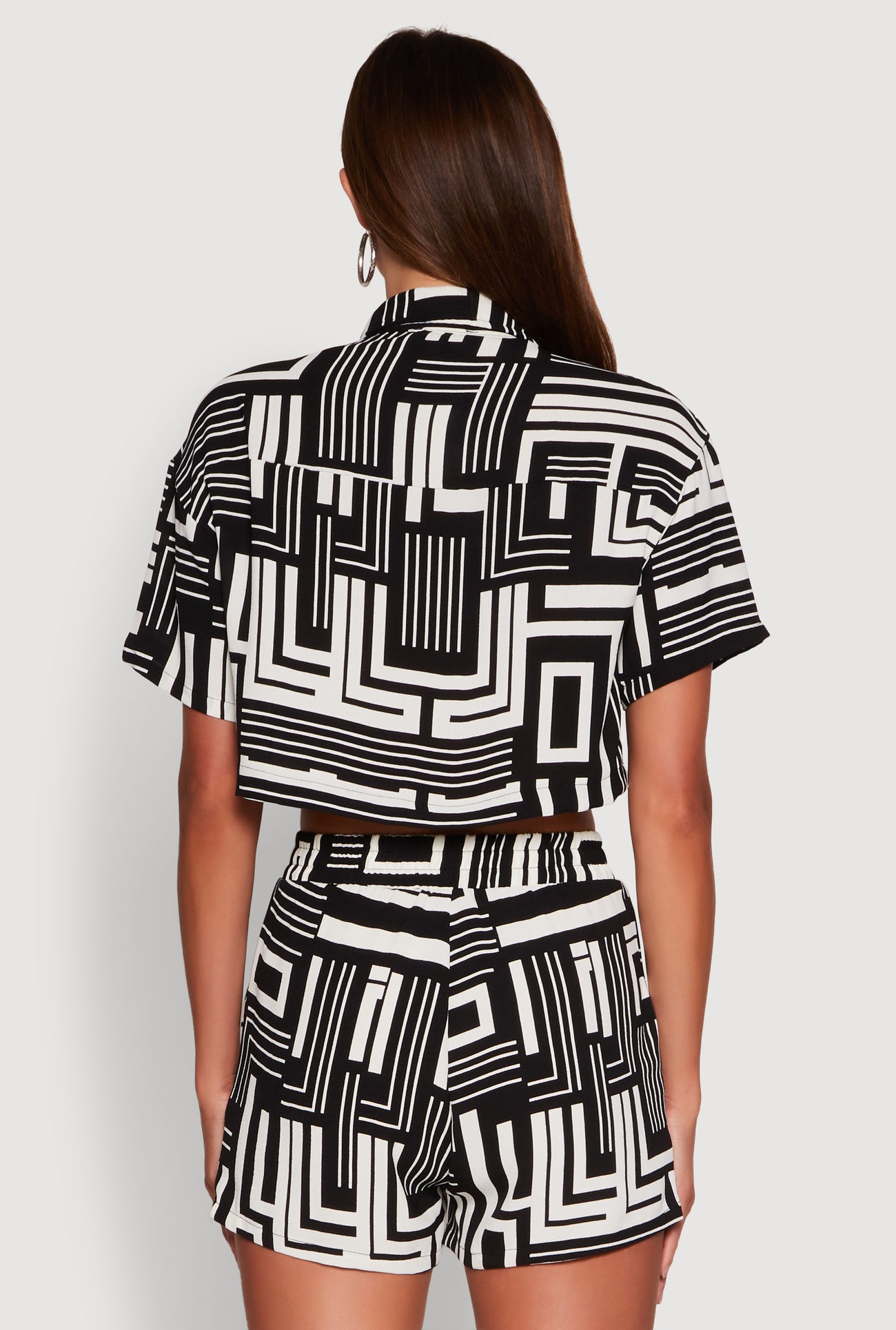 1413058754467015_006