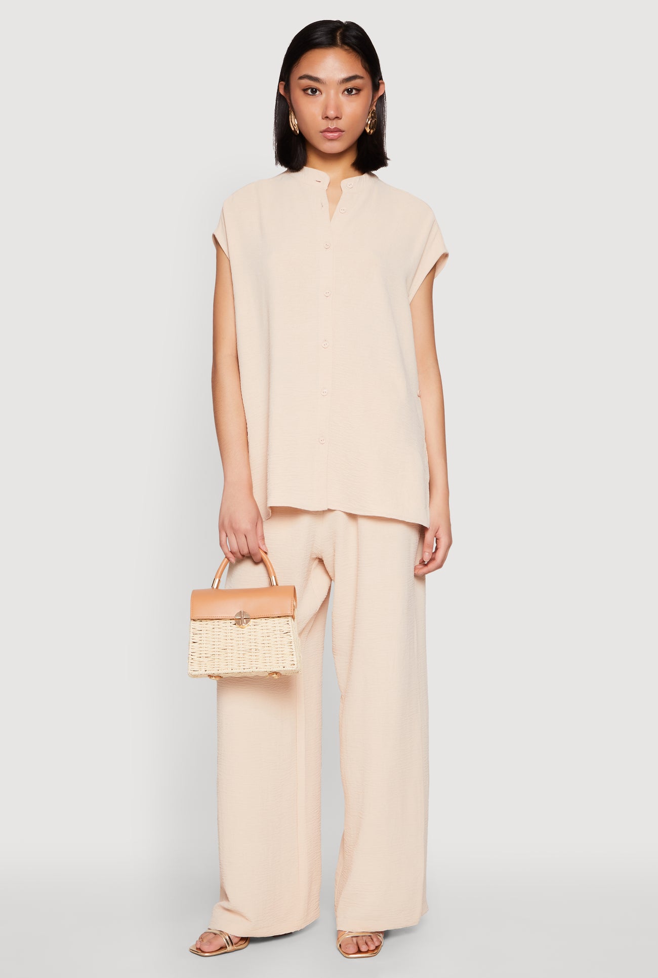 1413058755015016_002