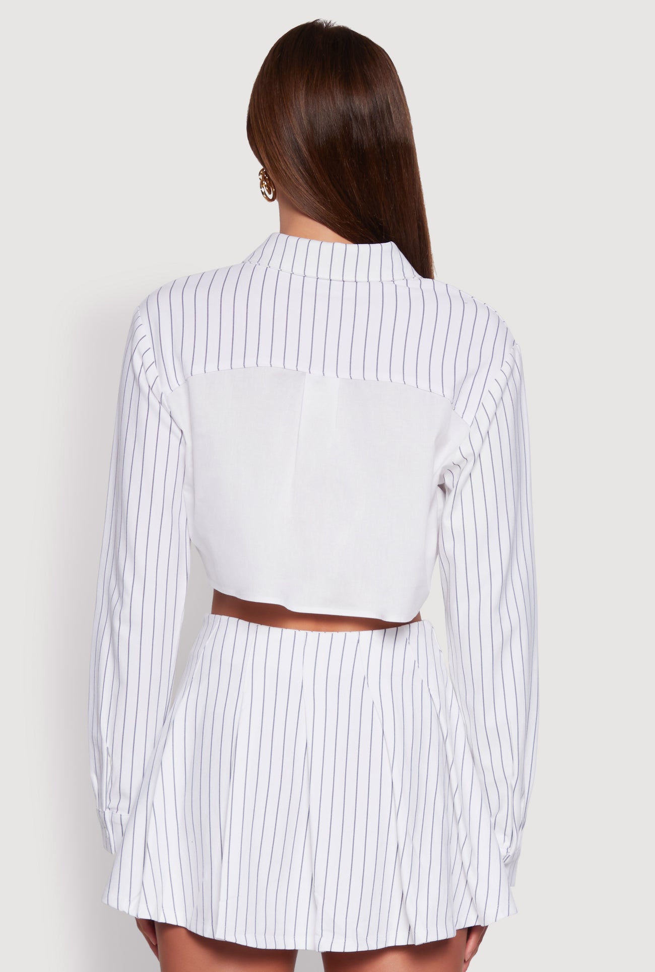 1413058755514010_006