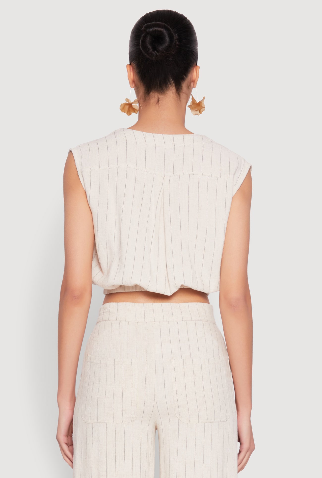 1413062700243015_006