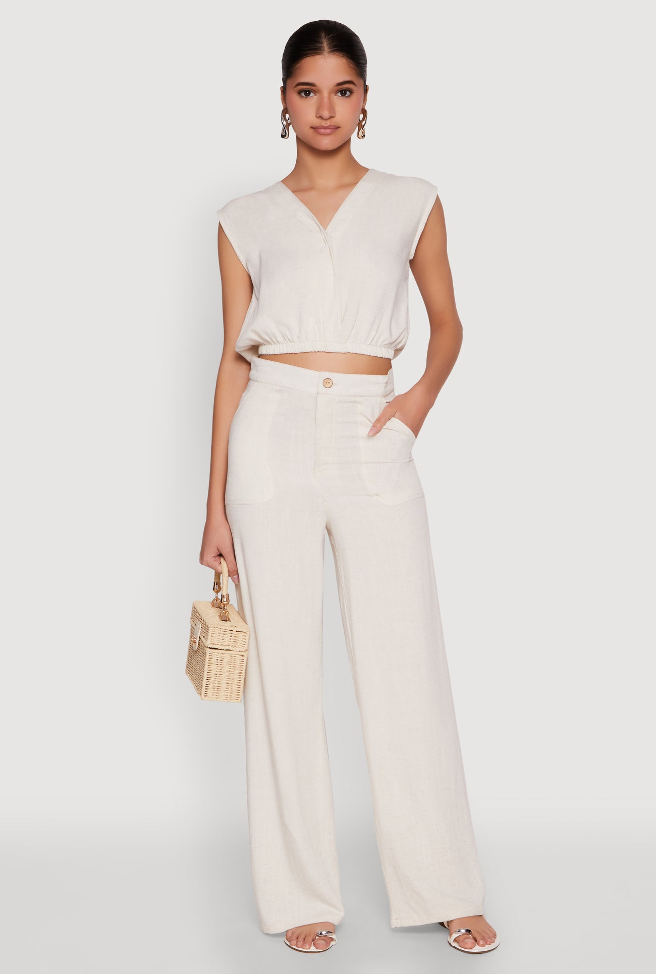 1413062700243024_002