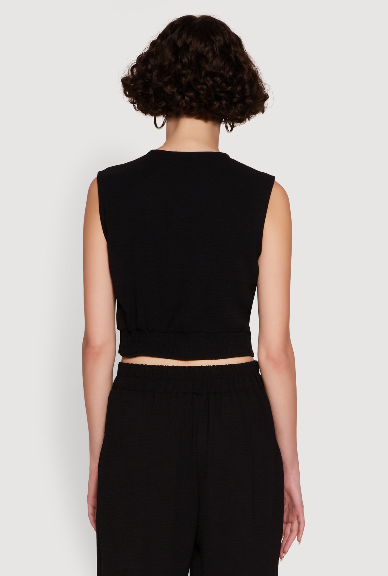 1413062702690001_006