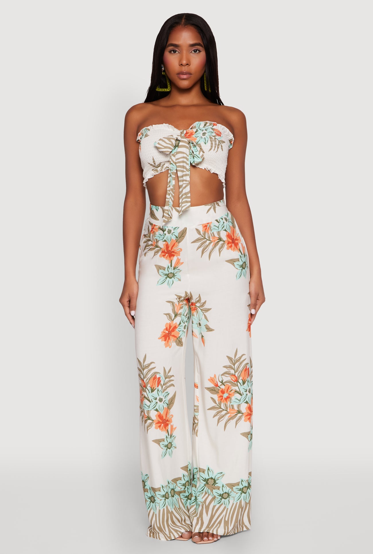 1413062703152010_003