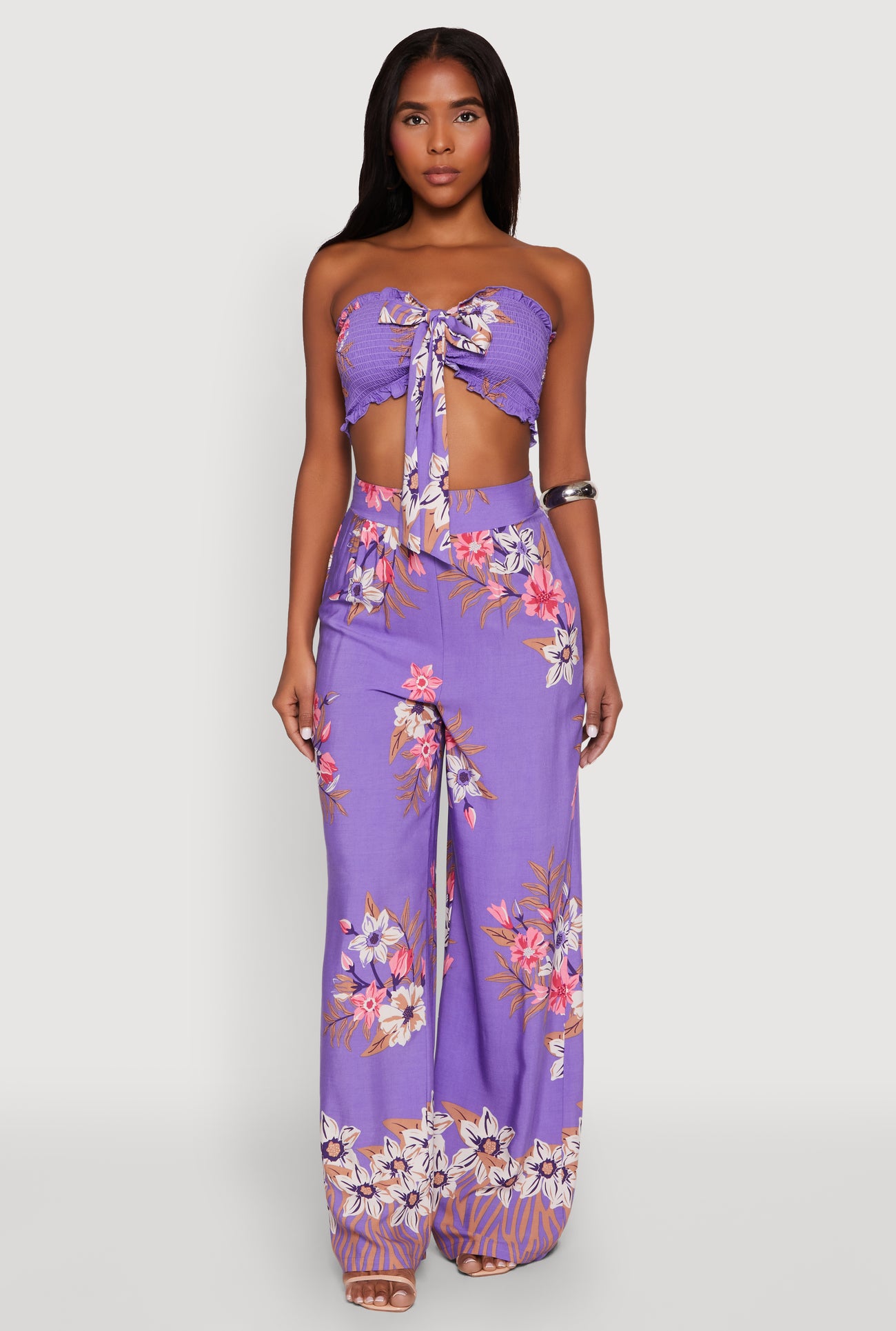 1413062703152050_003