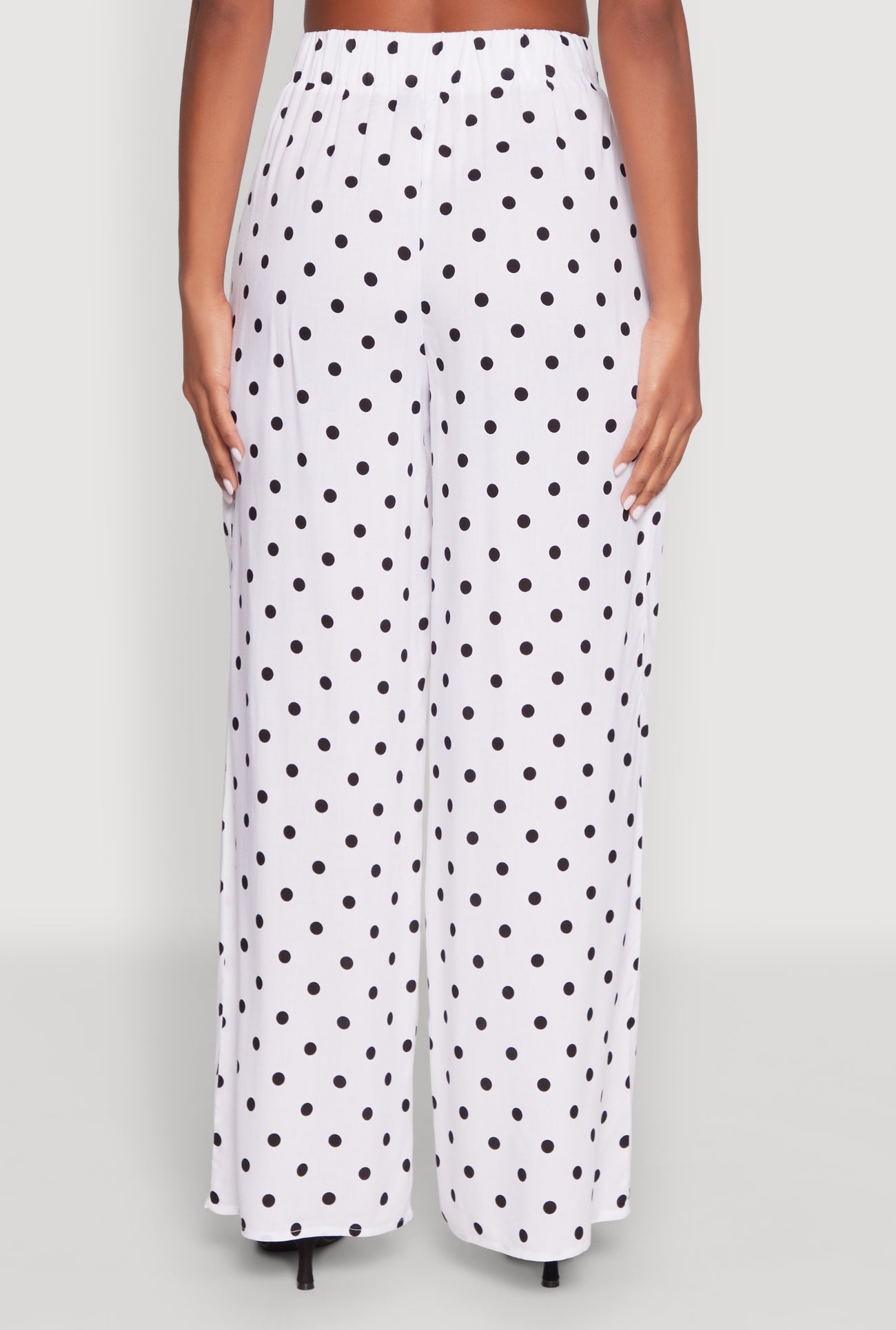 1413062703162010_005