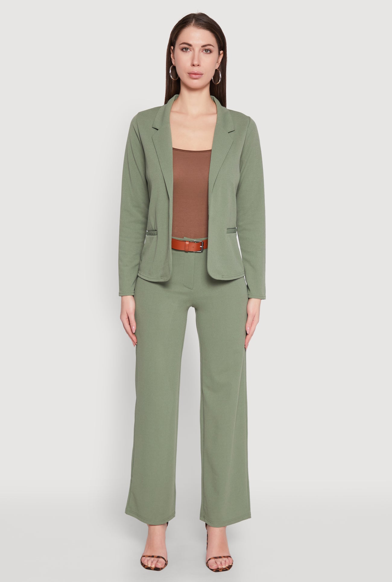 1413062703329034_003