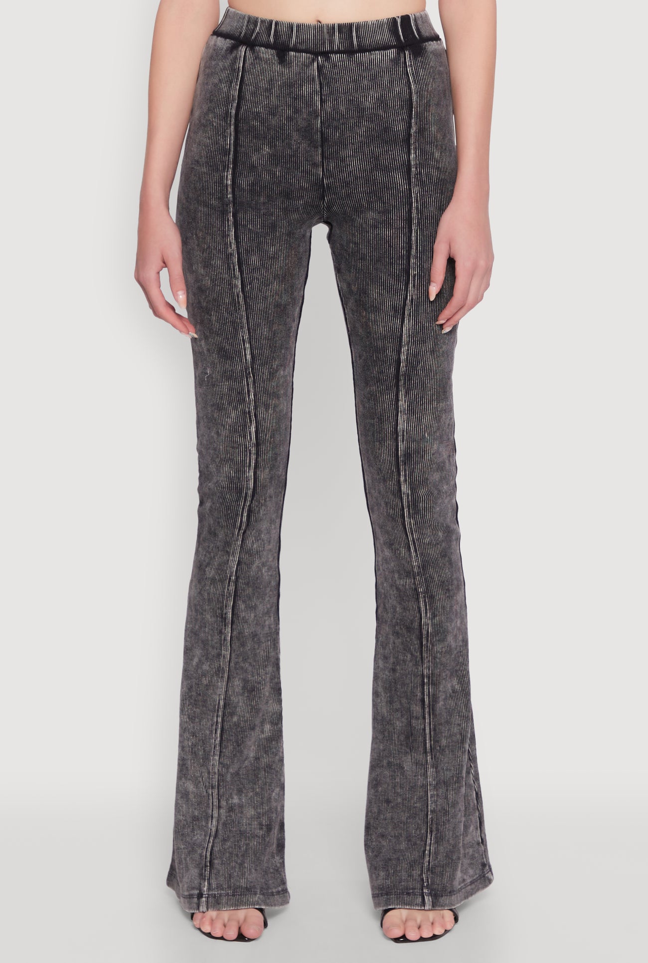 1413062703341007_003