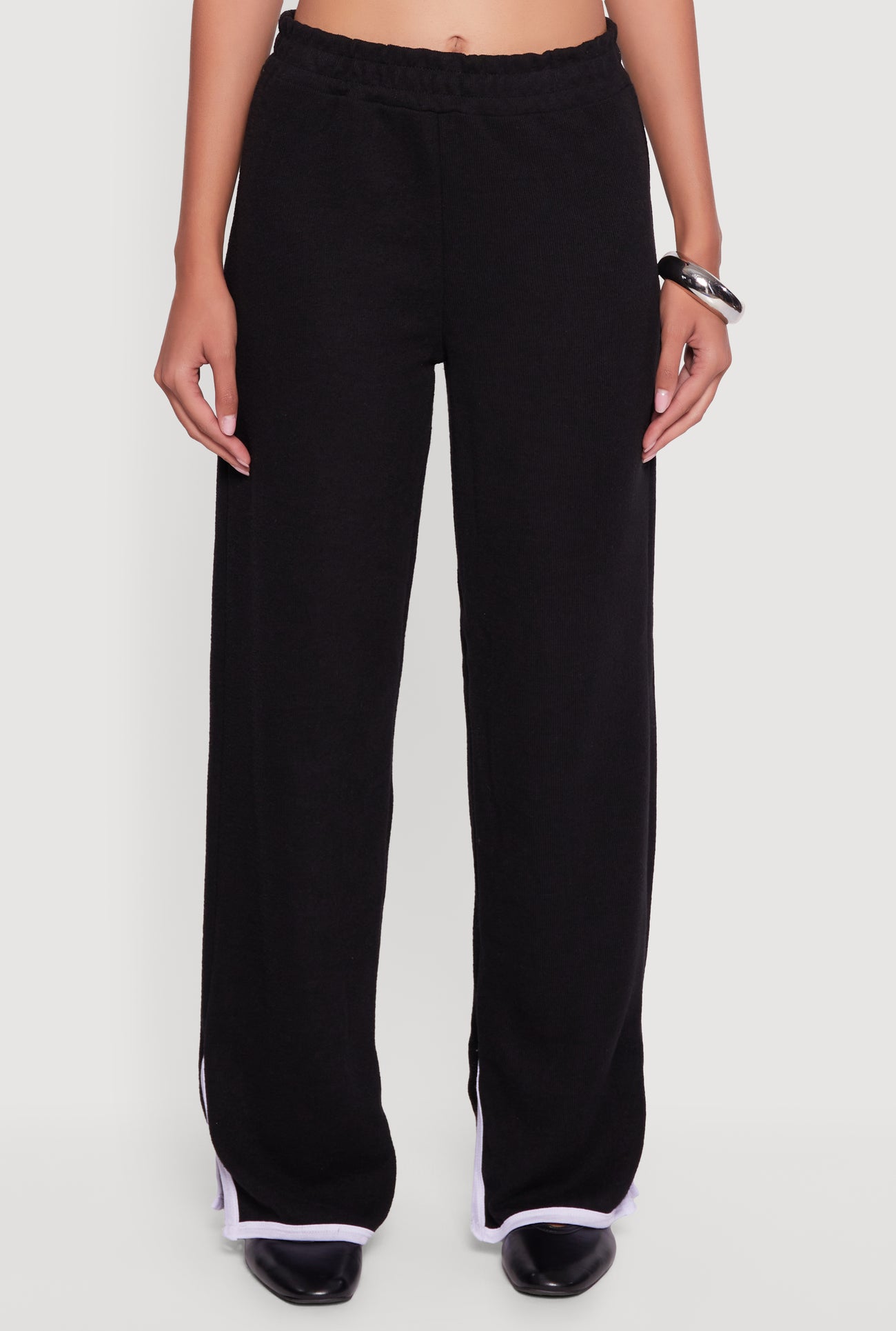 1413063405751015_003