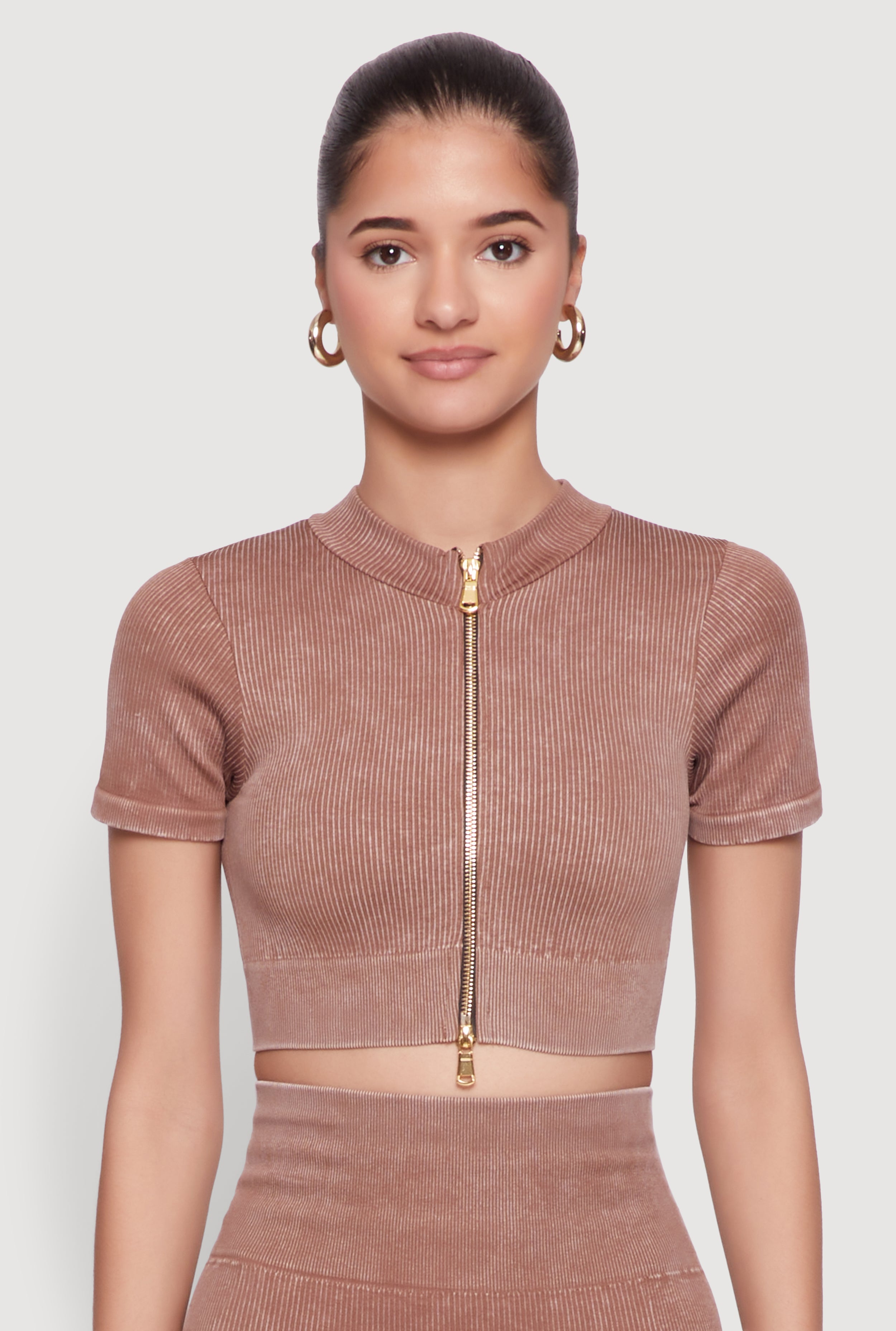 Daisy Seamless Double Zip Front Crop Top