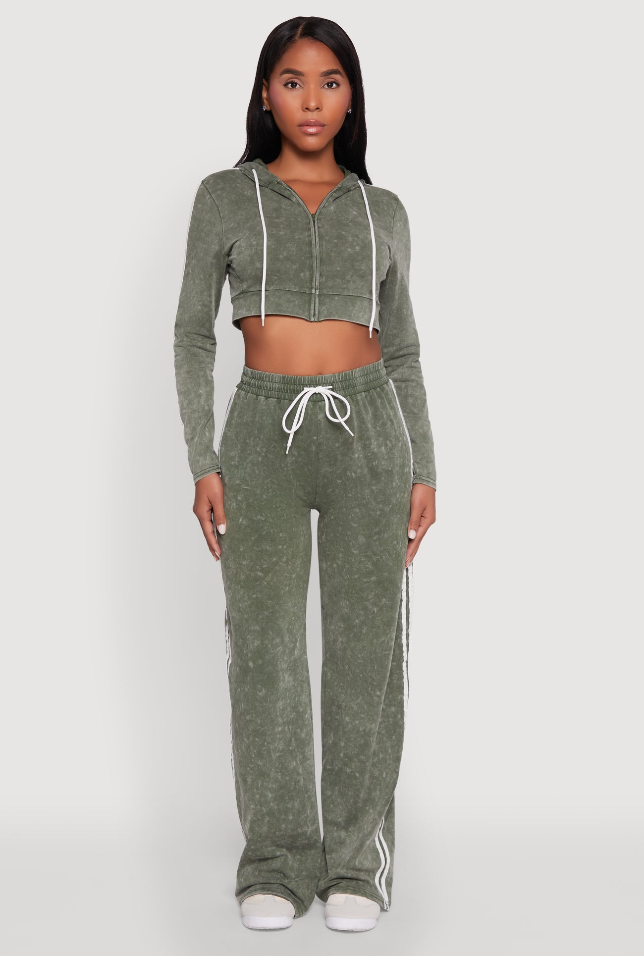 1413064724094032_002