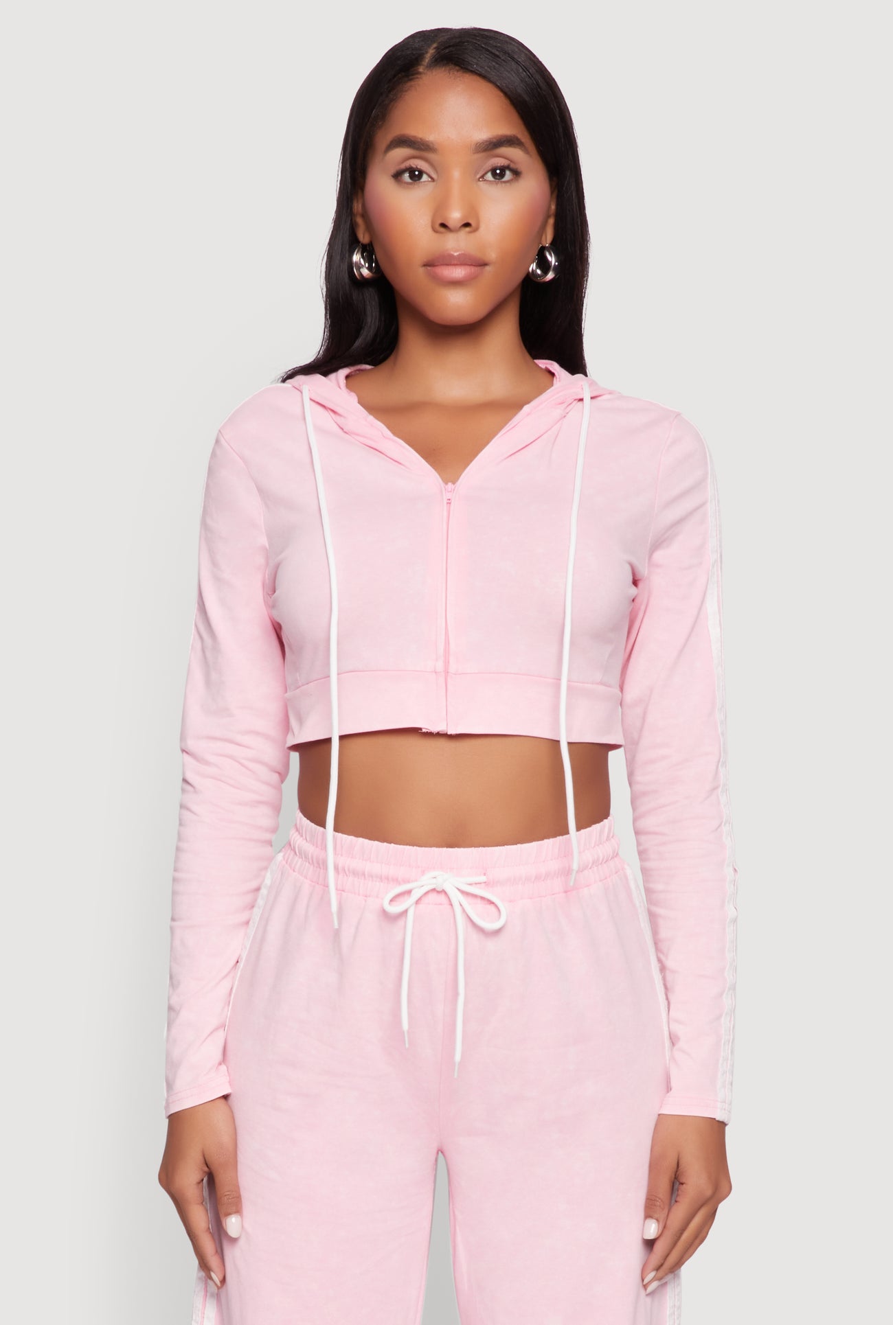 1413064724094066_001