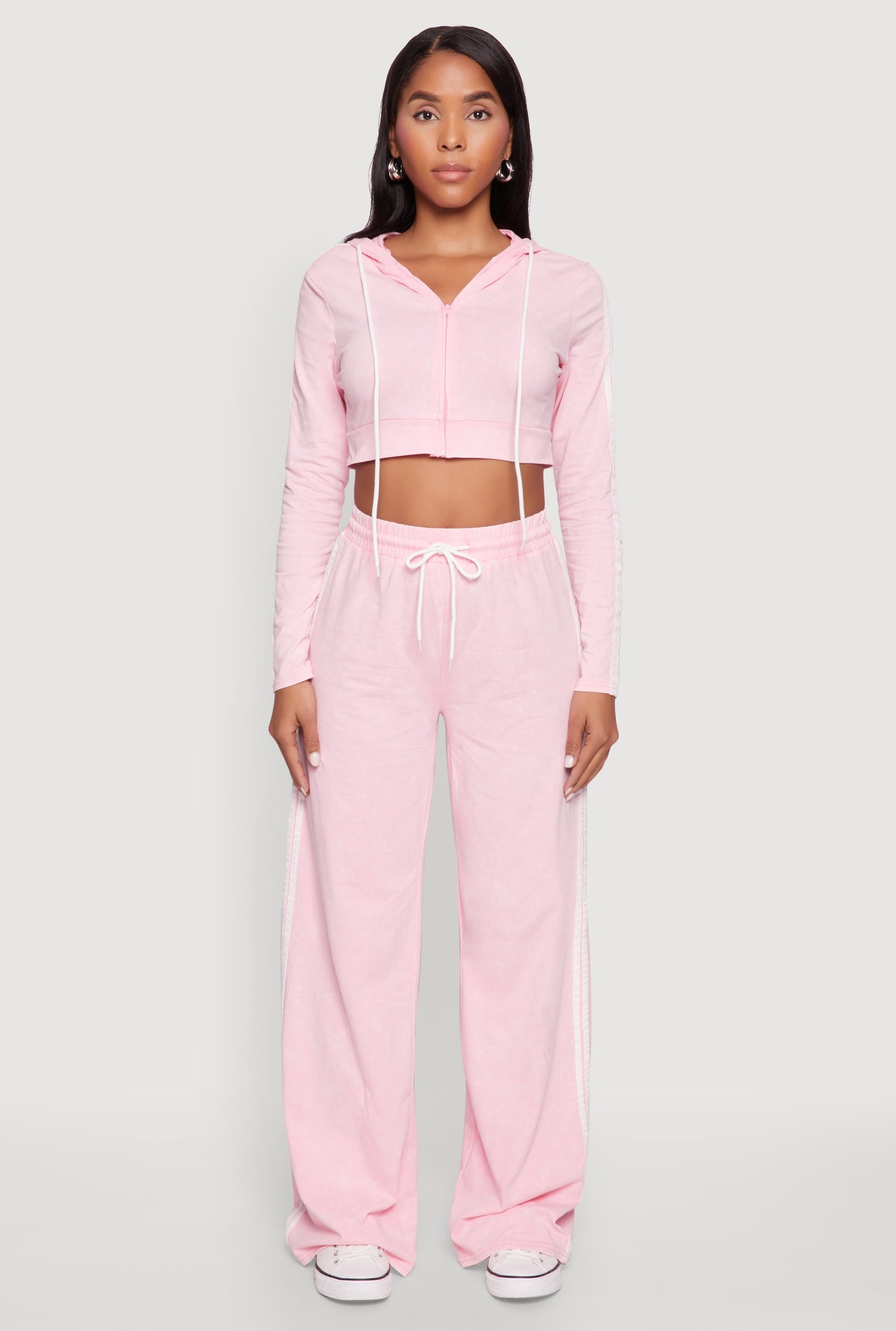 1413064724094066_003