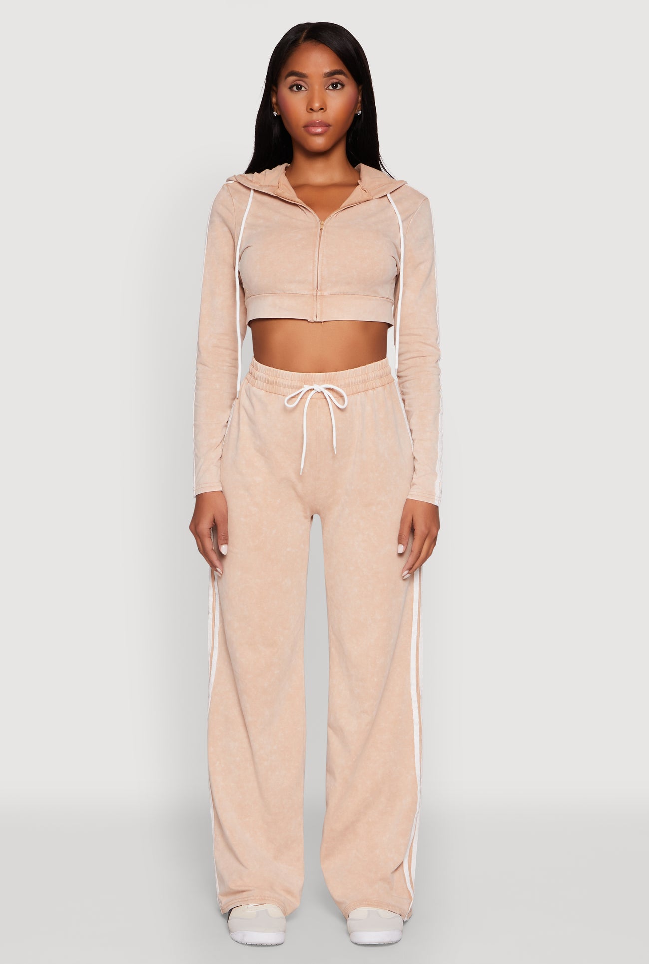 1413064724094325_002