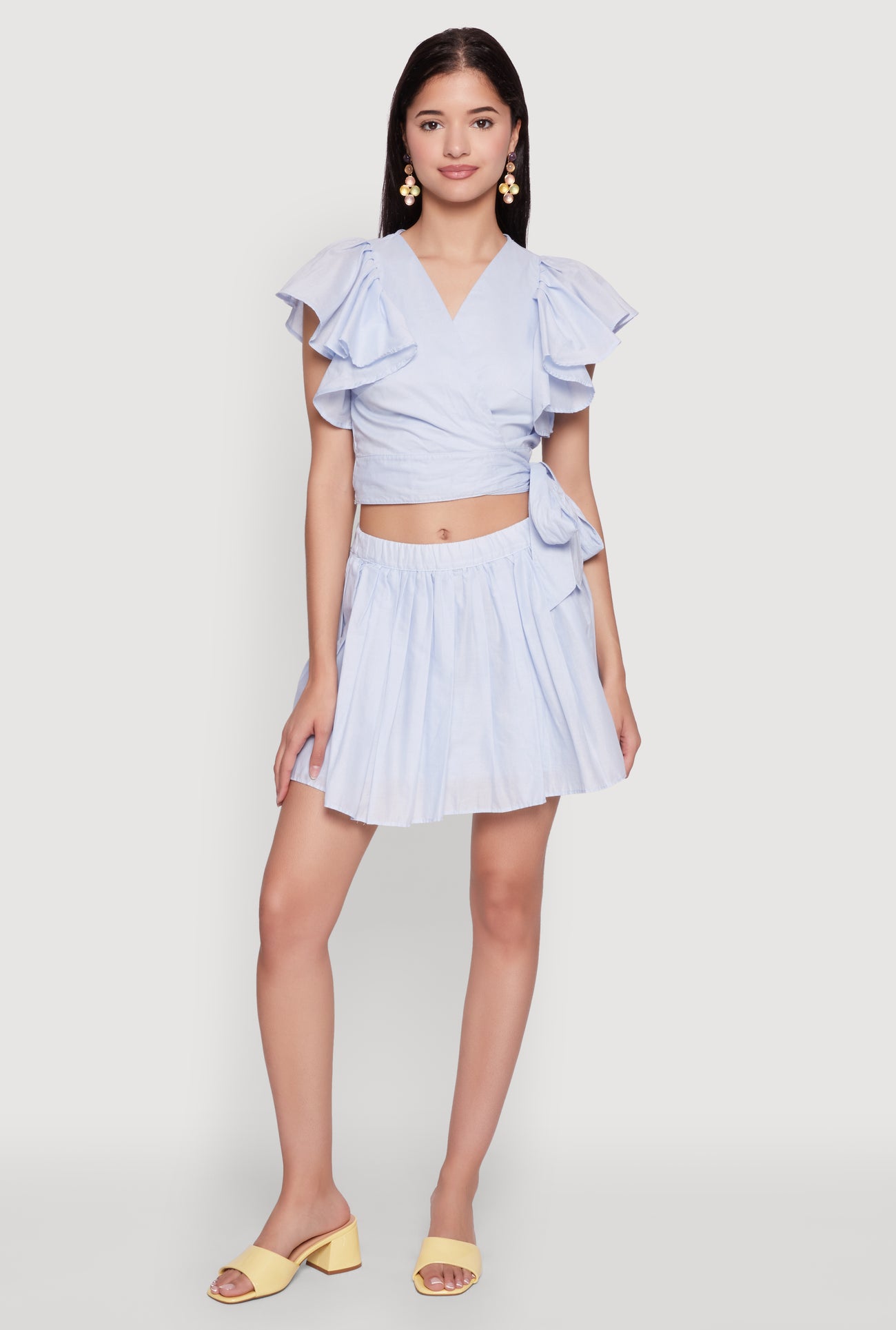 1413069390978040_002