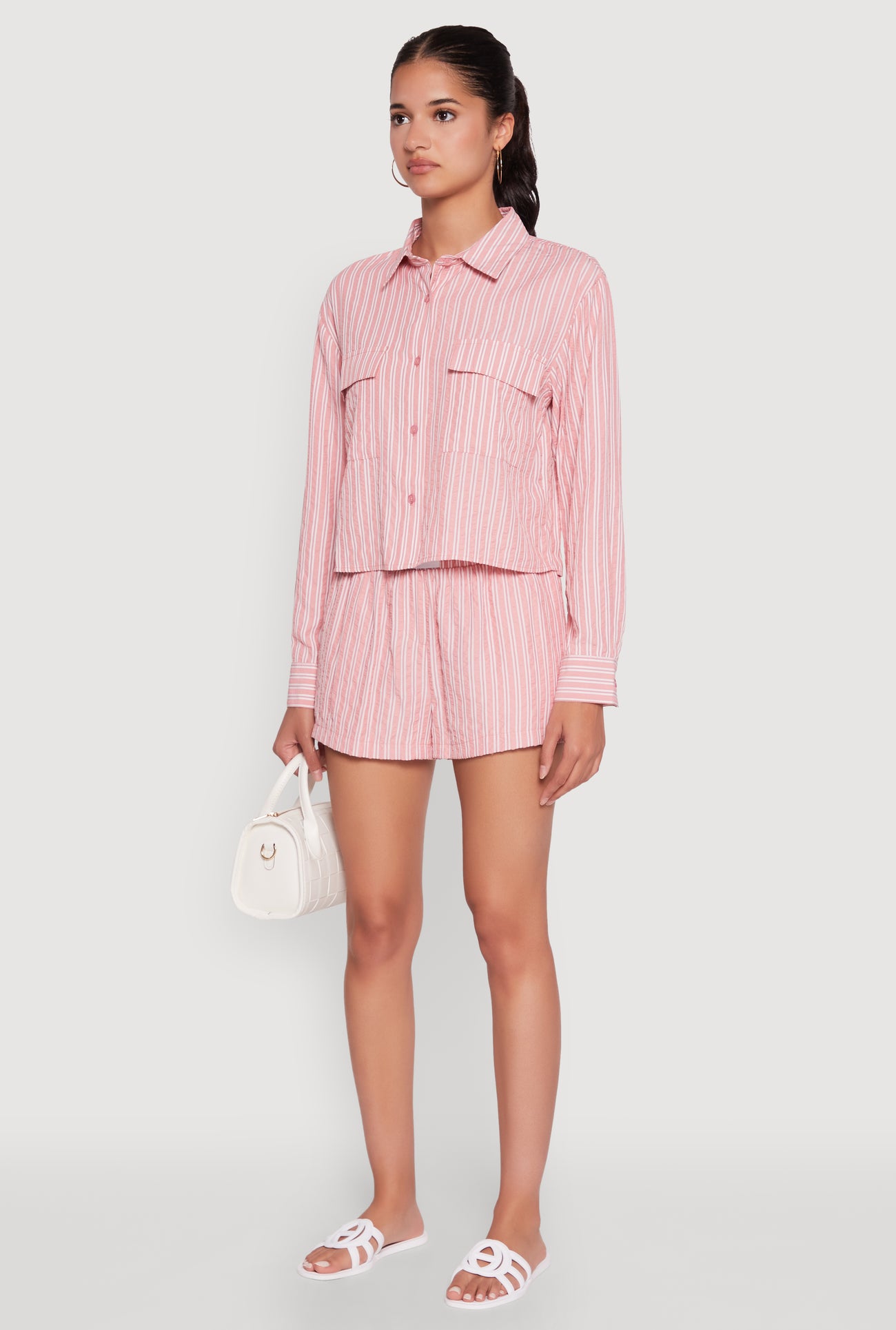 1413069391410085_005