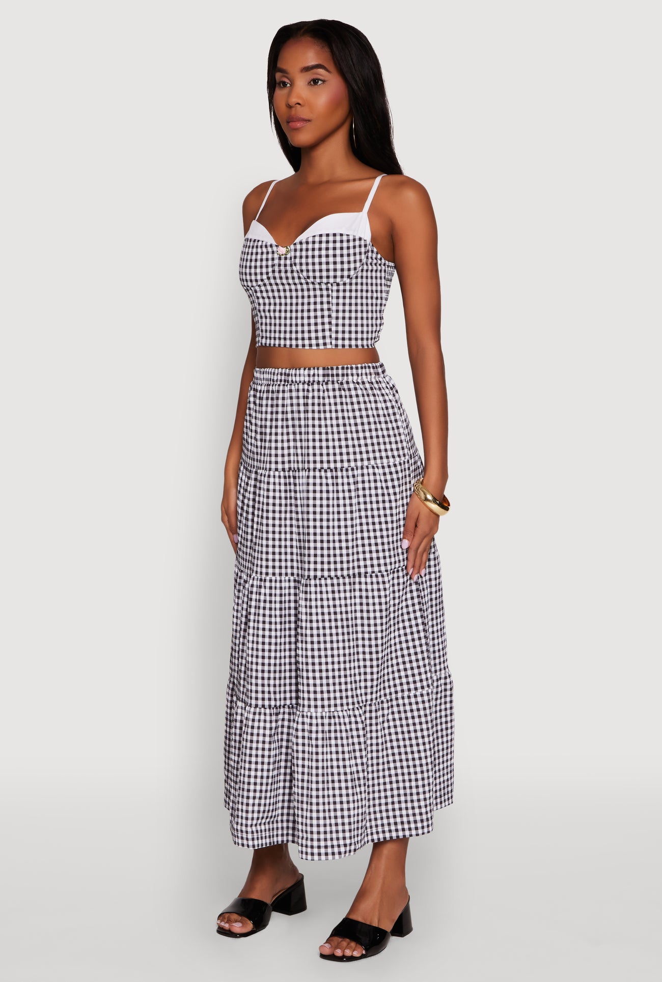 1413069393447001_005