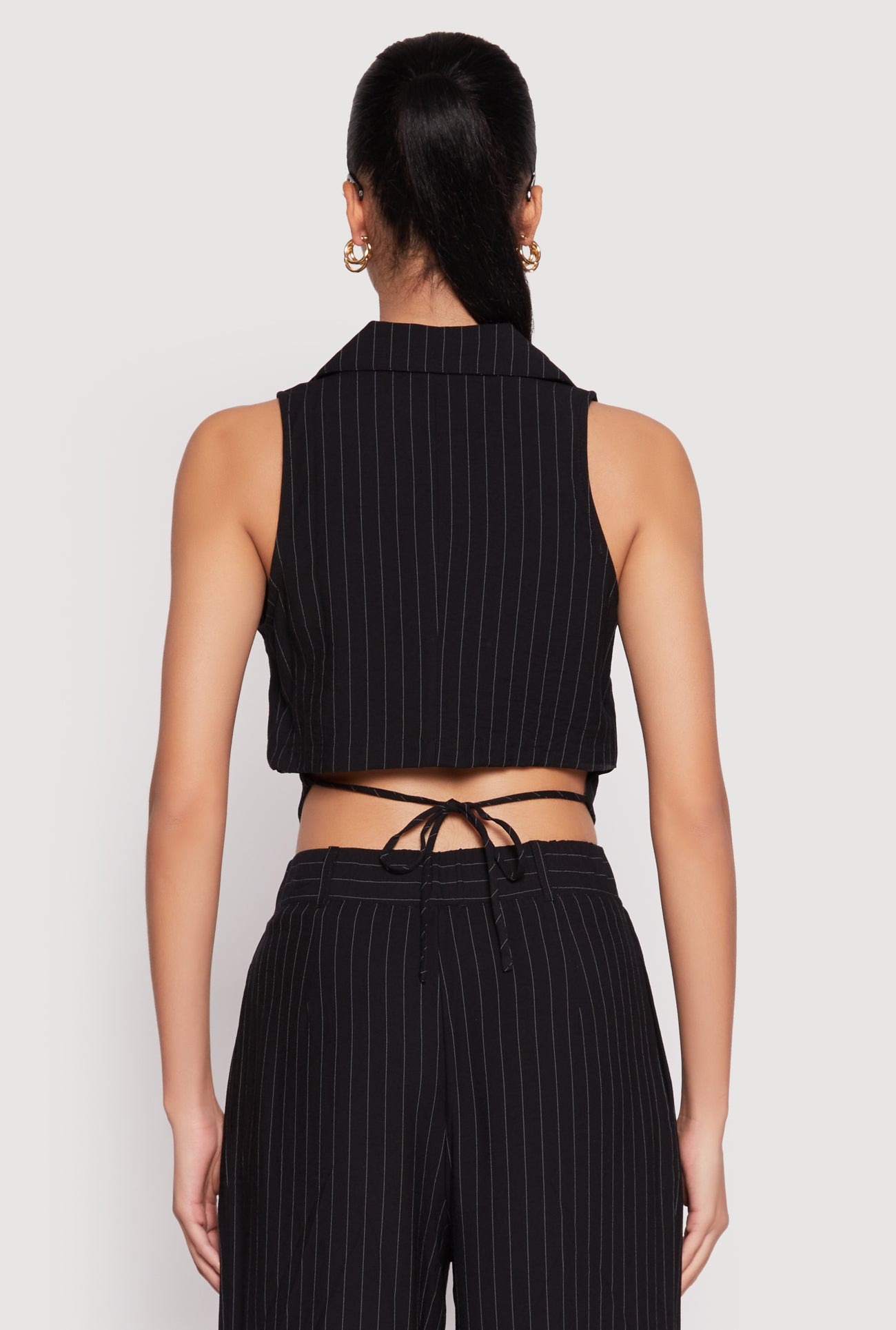 1413069393764015_005