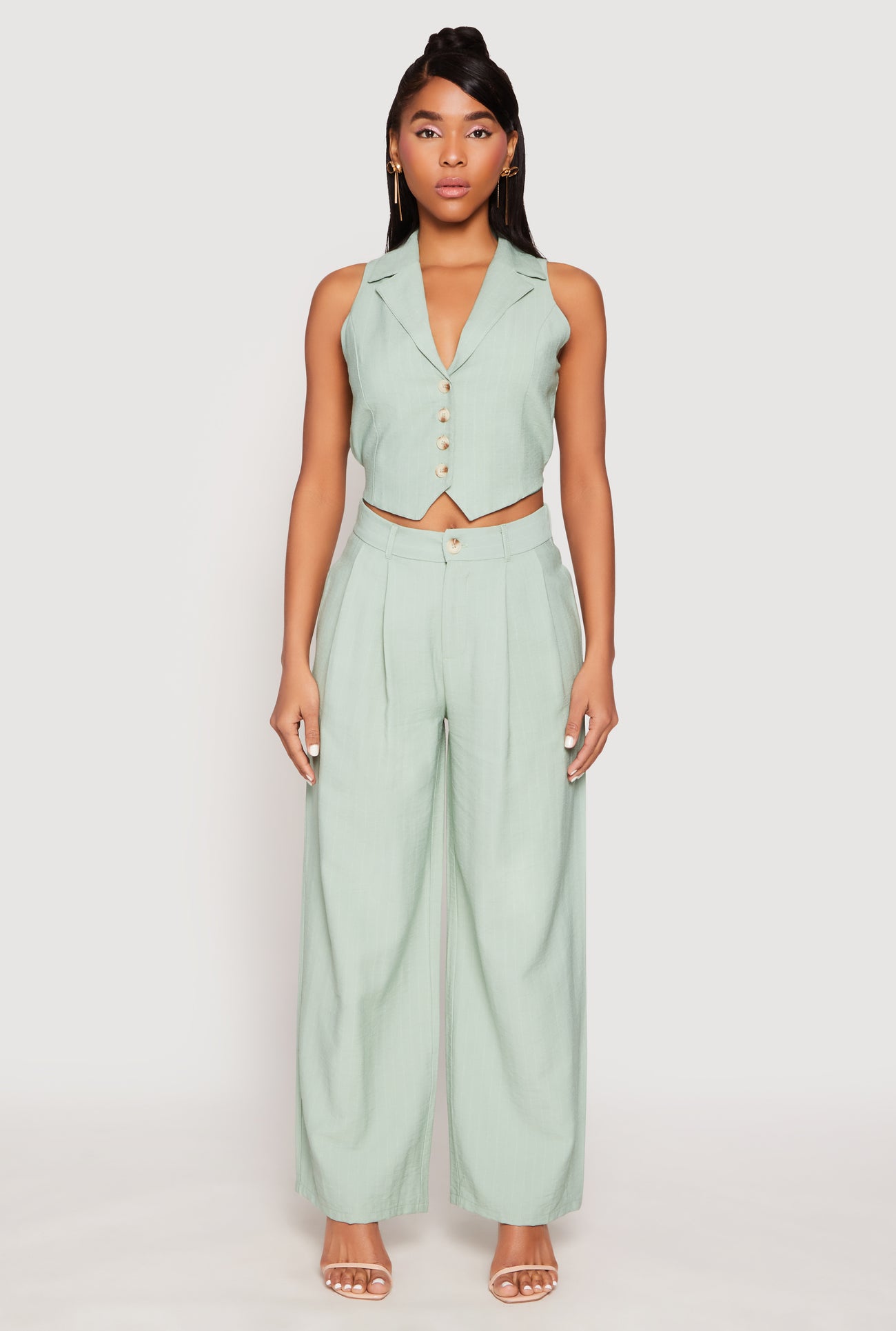 1413069393764030_002