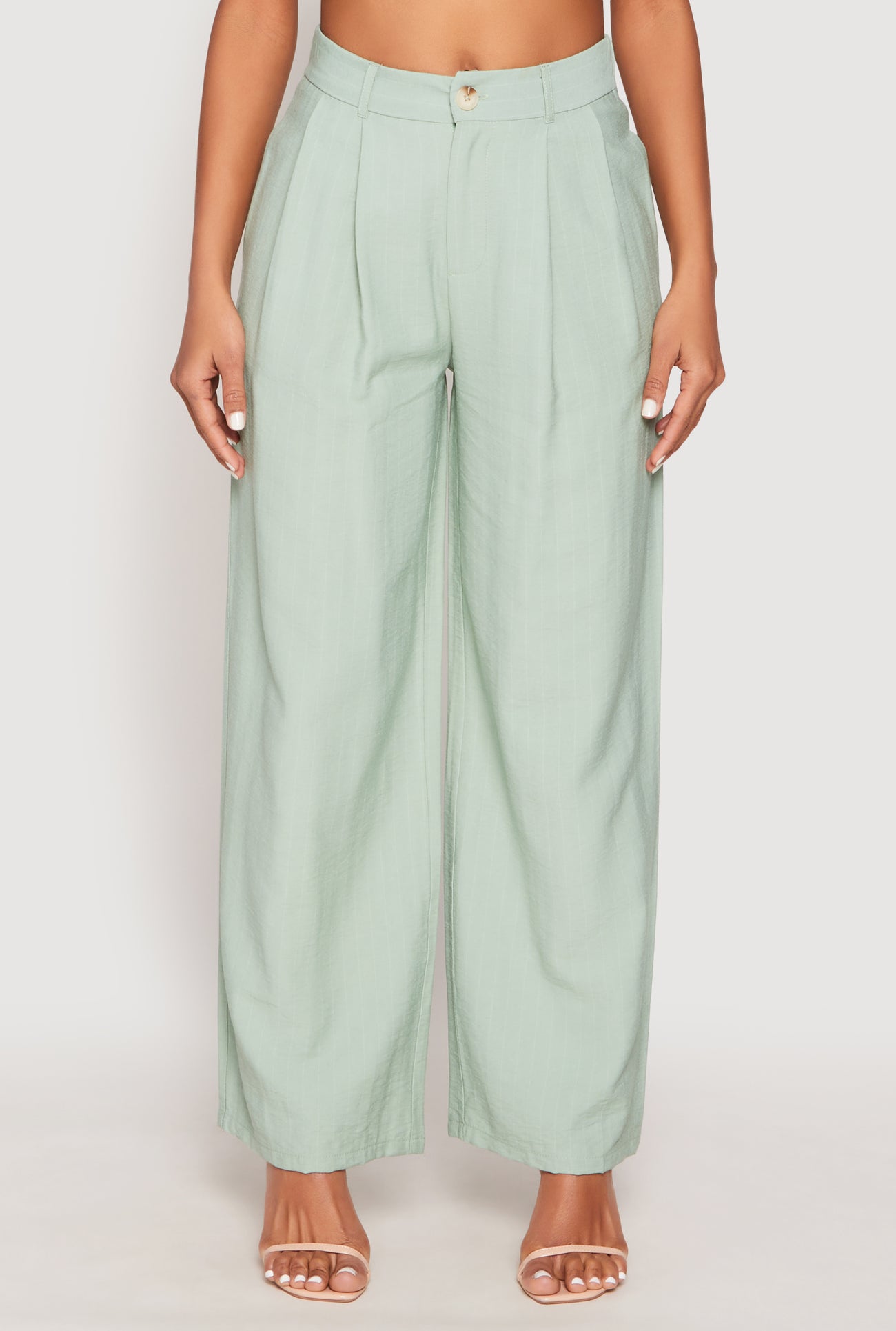 1413069393765030_002