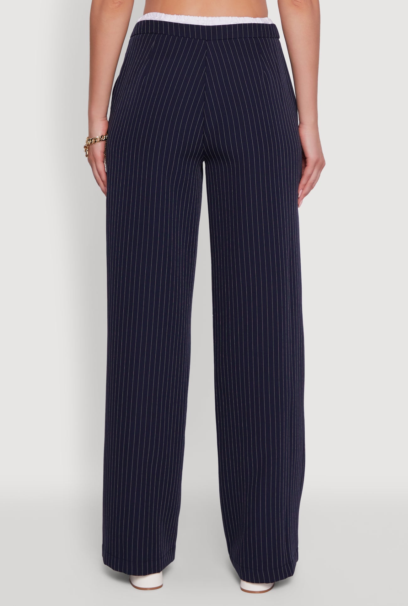 1413069394141041_005