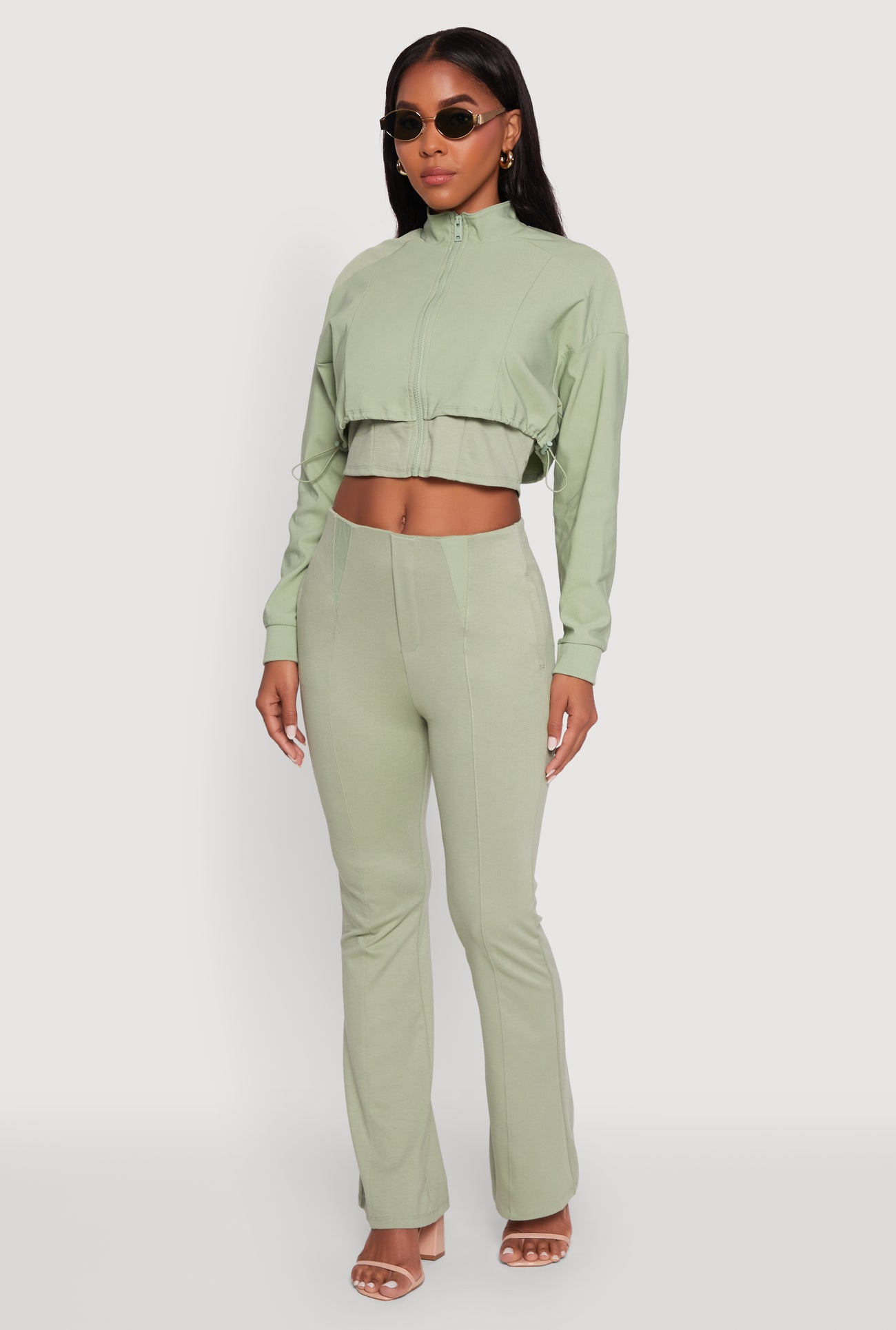 1413069395000034_002