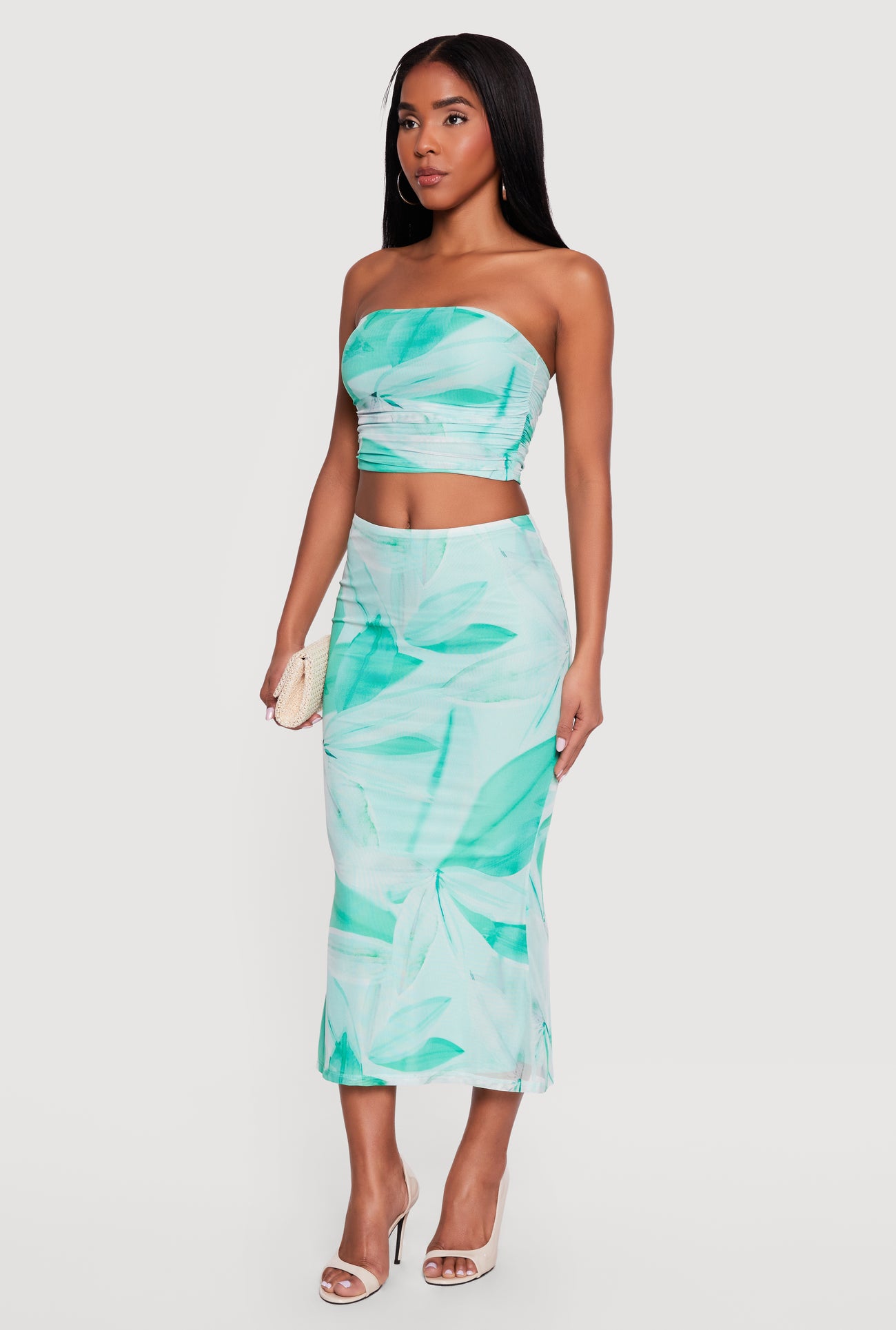 1413069395228030_003