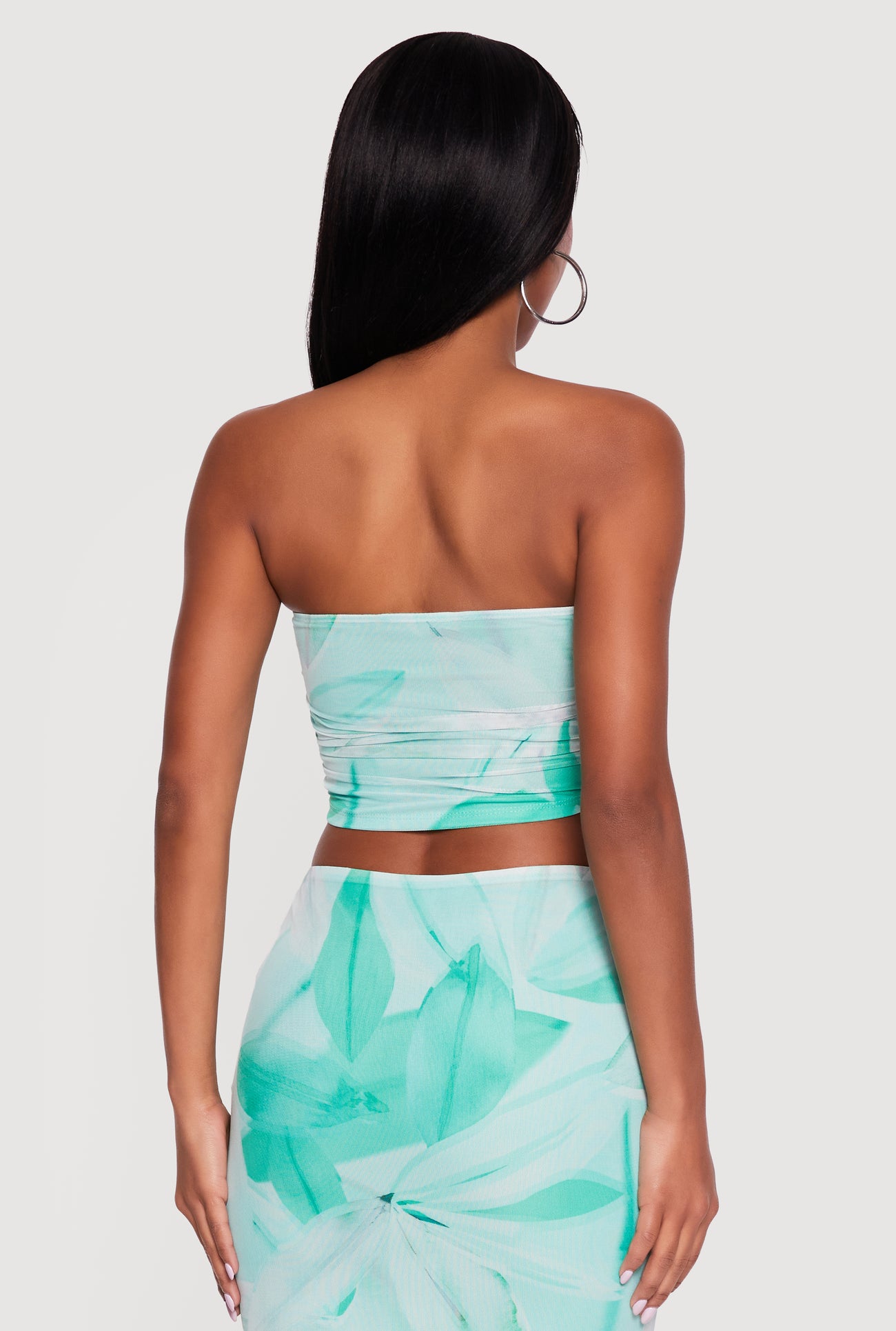 1413069395228030_005