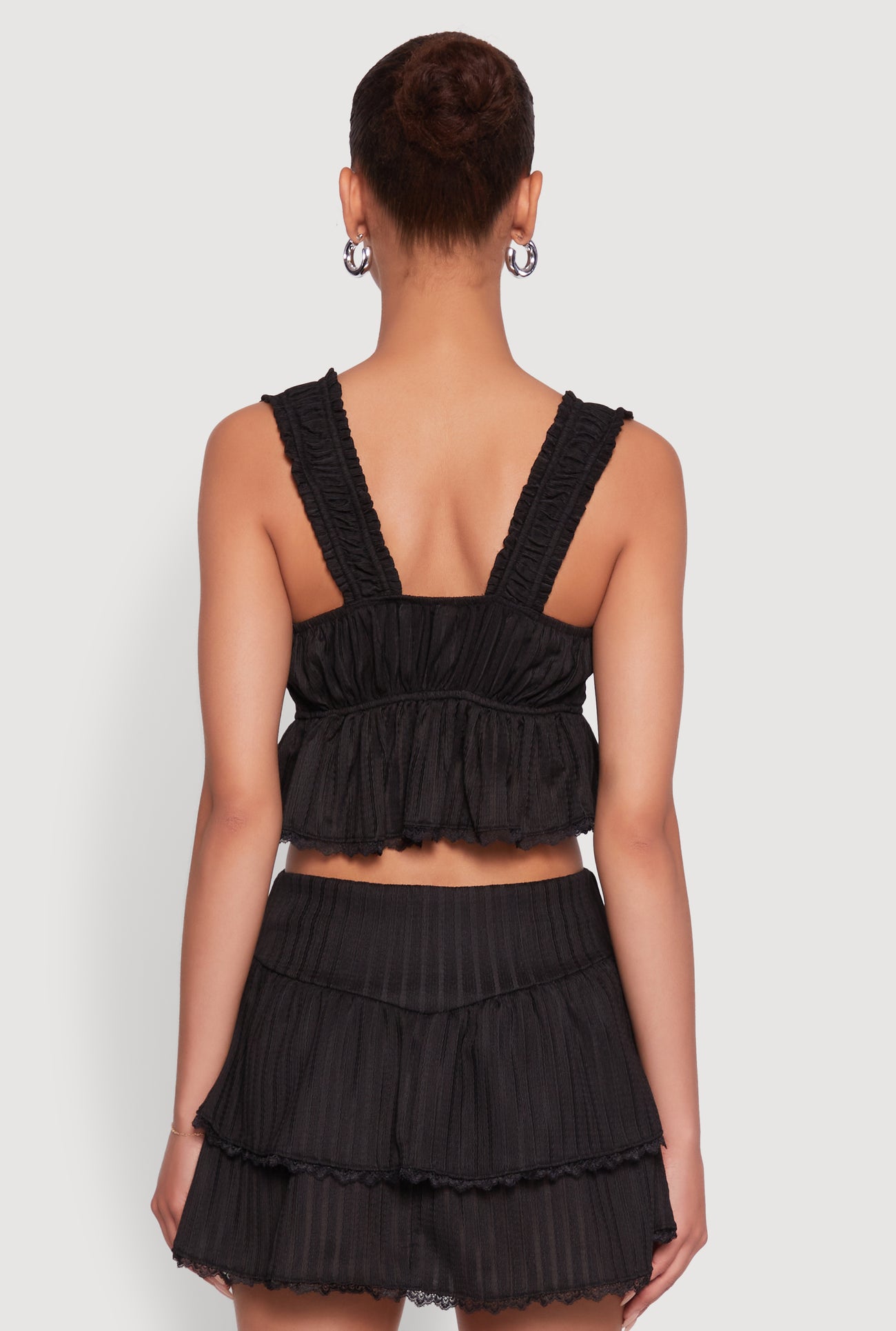 1413069398910001_006