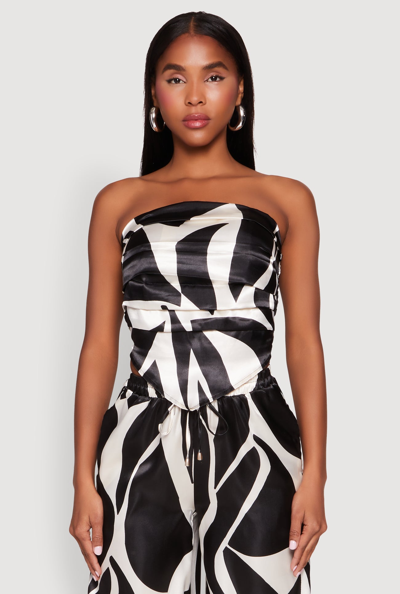 1413075170566001_001