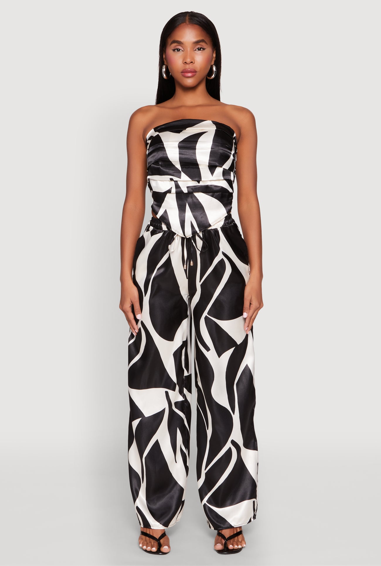 1413075170566001_002