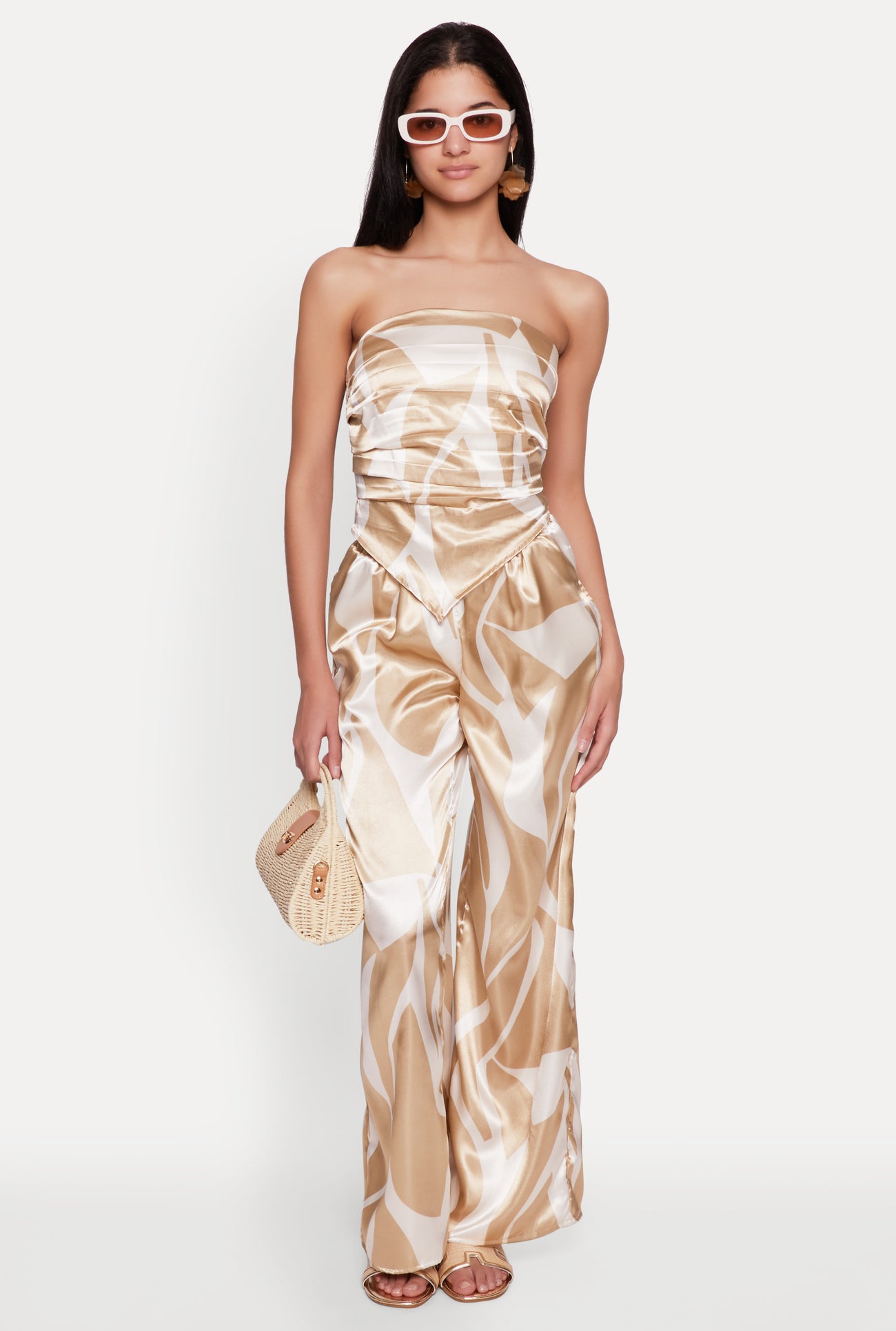 1413075170566020_003