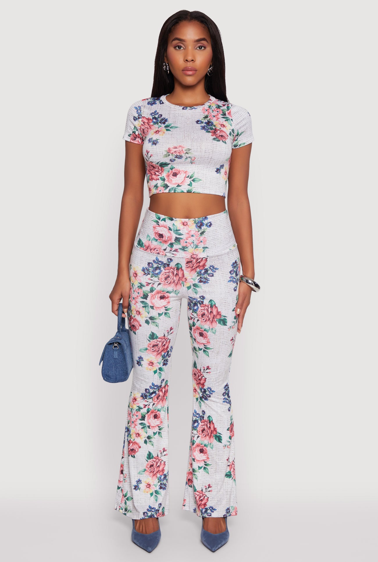 1413075394011010_002