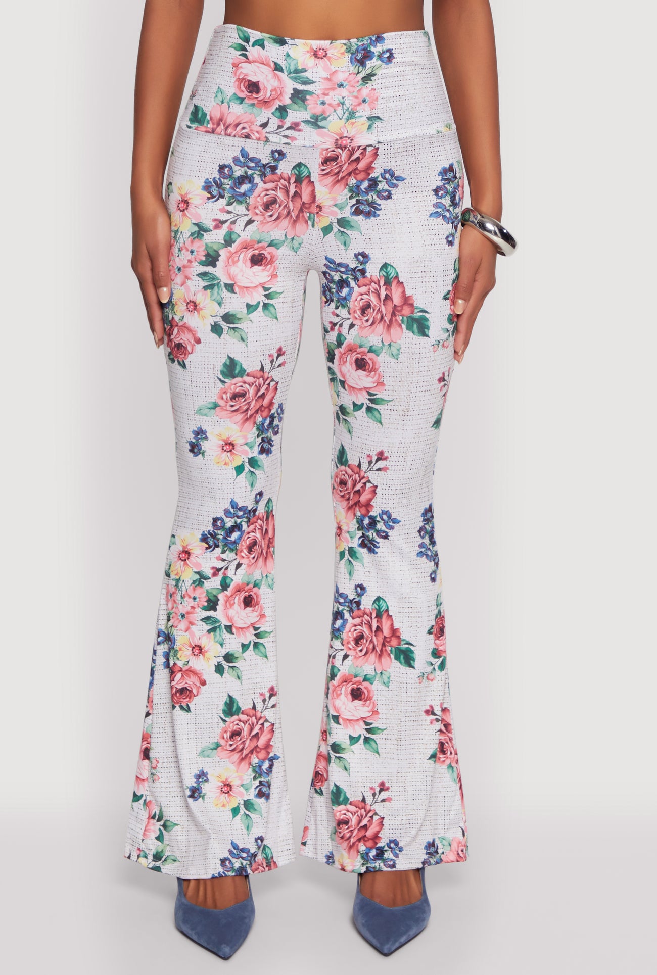 1413075394011010_003