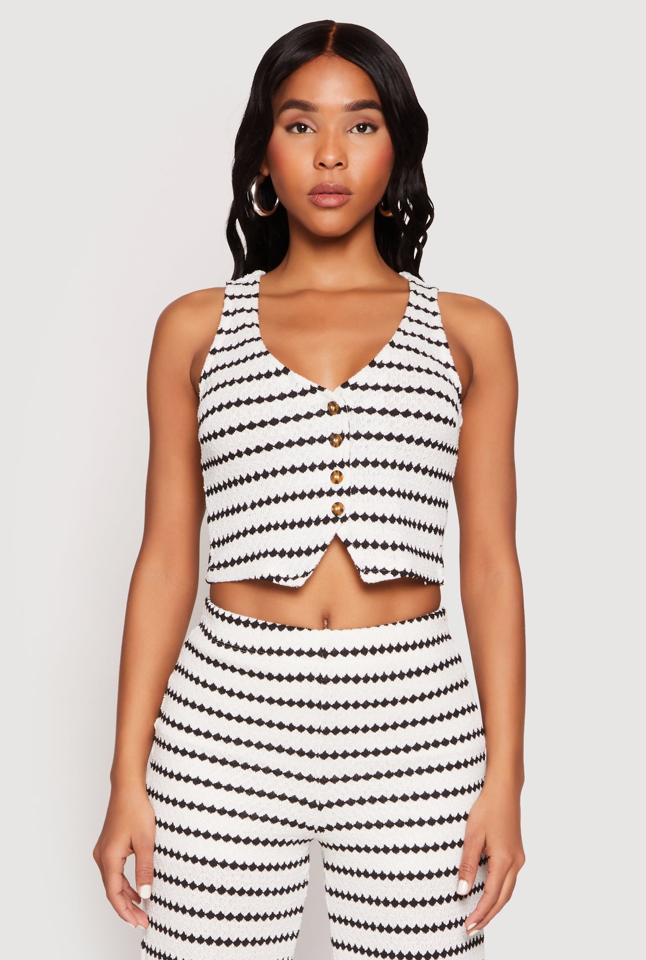 1413077137869001_001