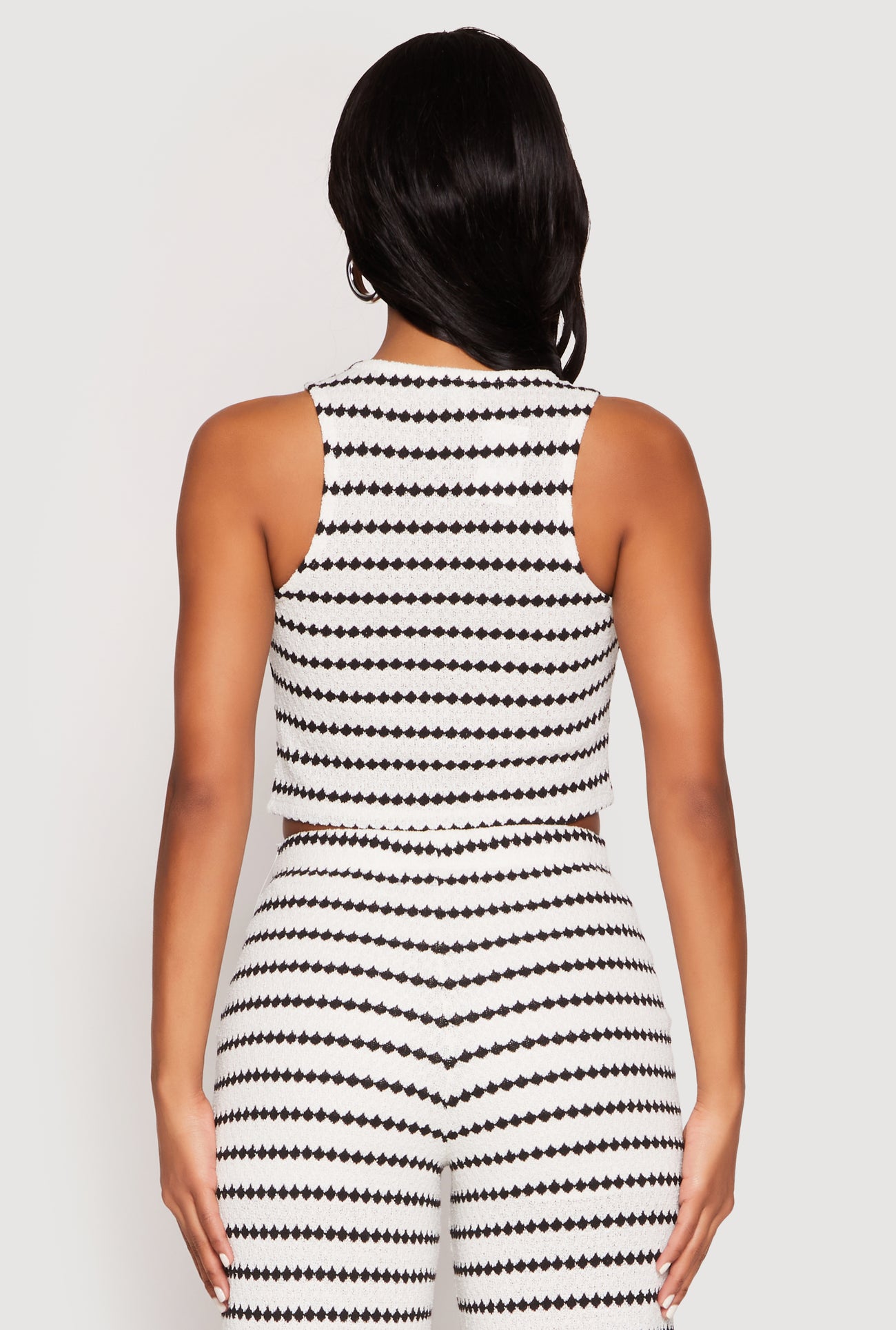 1413077137869001_005