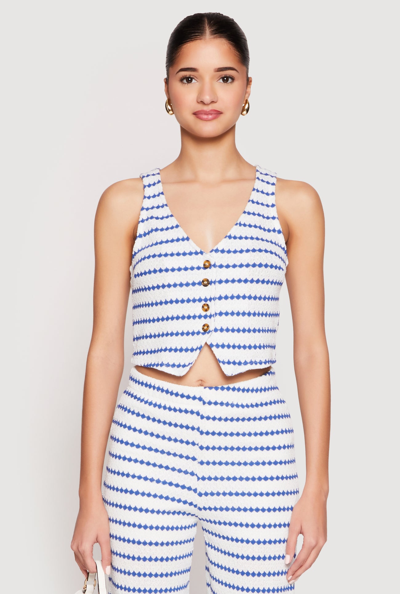 1413077137869105_001