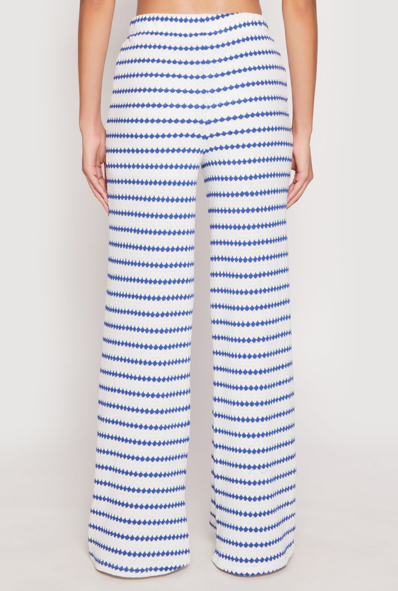 1413077137870105_003