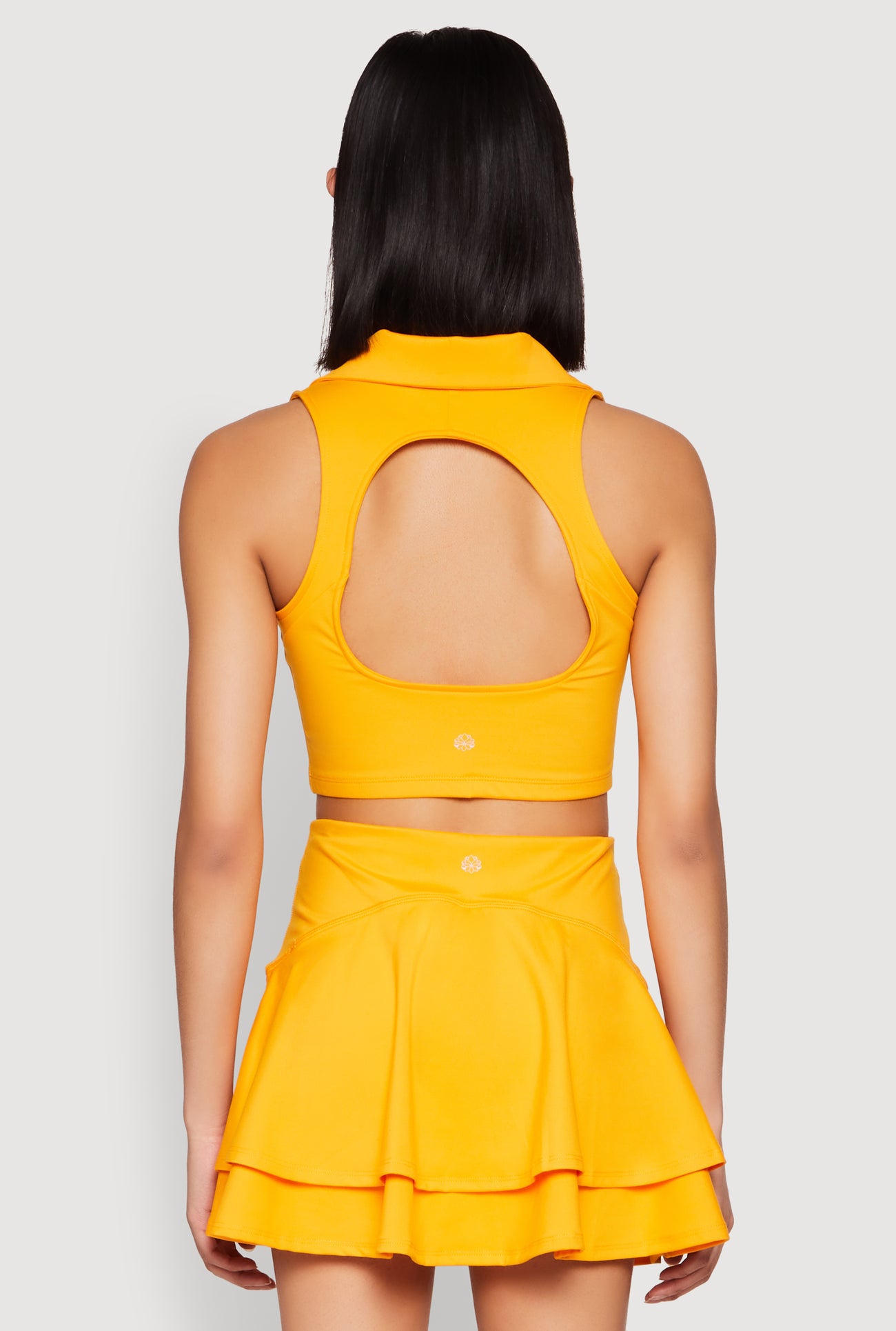 1413077660012070_006