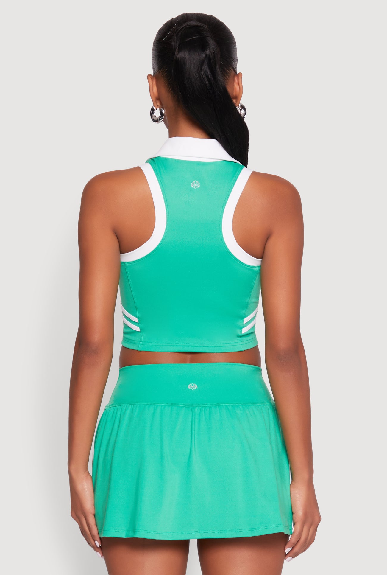 1413077660023030_006